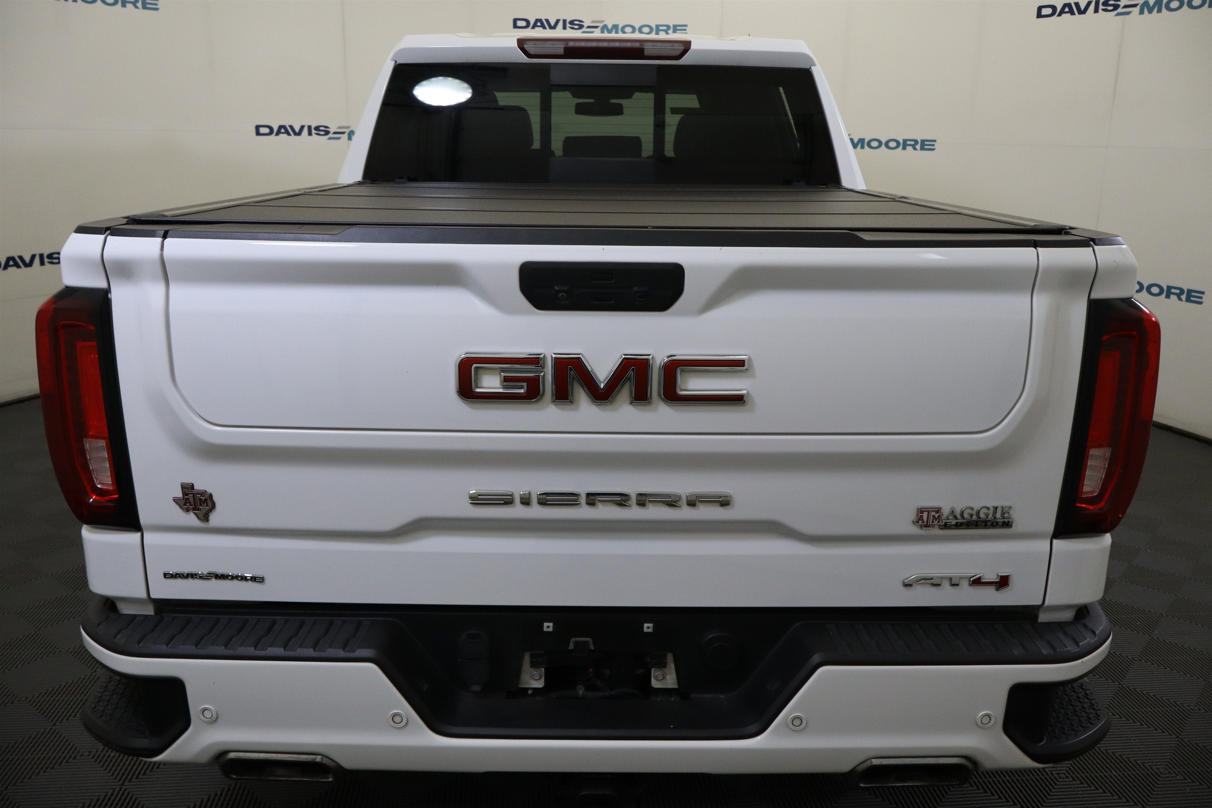 2021 GMC Sierra 1500 AT4 Crew Cab 4WD