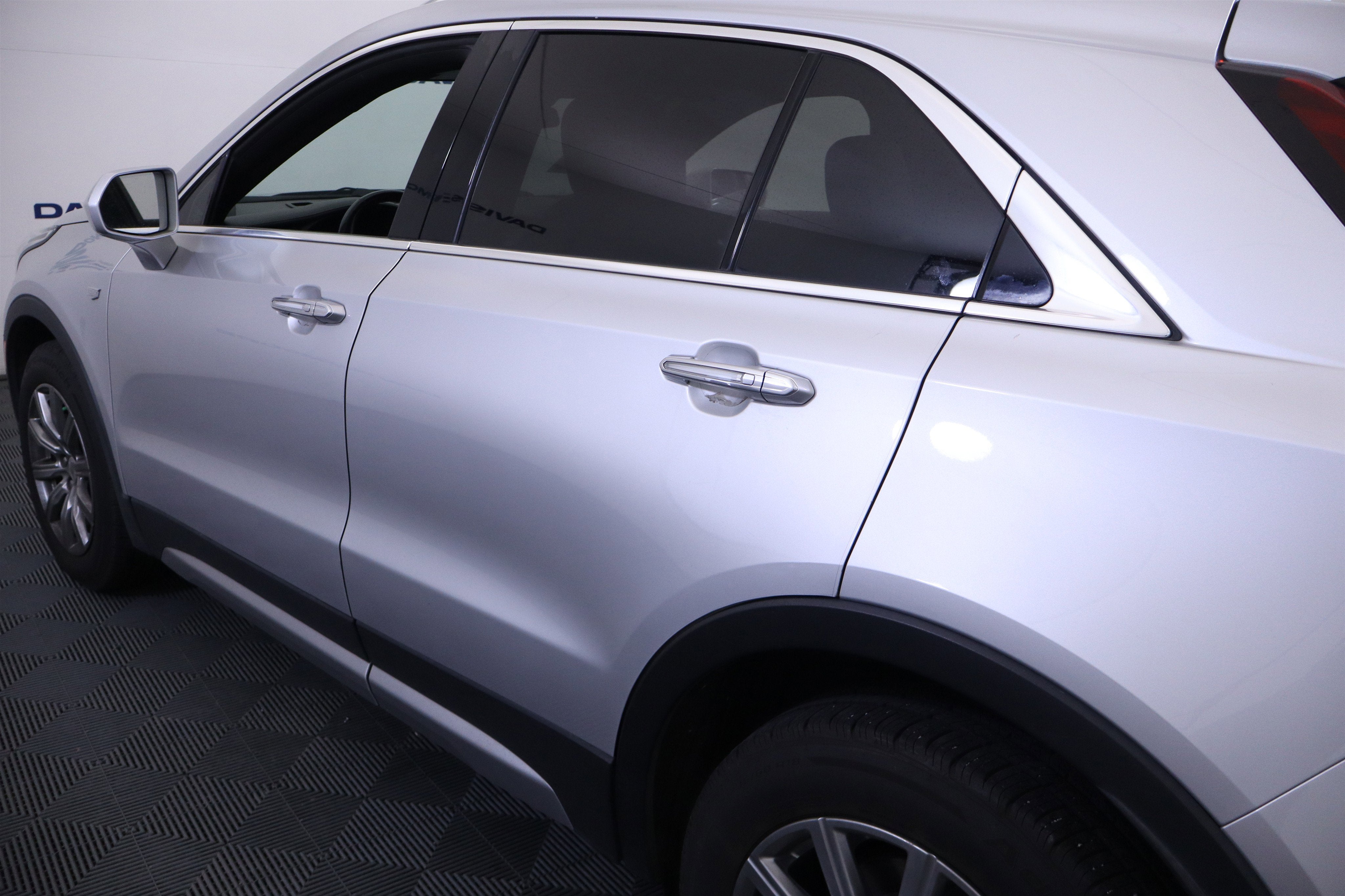 2019 Cadillac XT4 AWD Premium Luxury