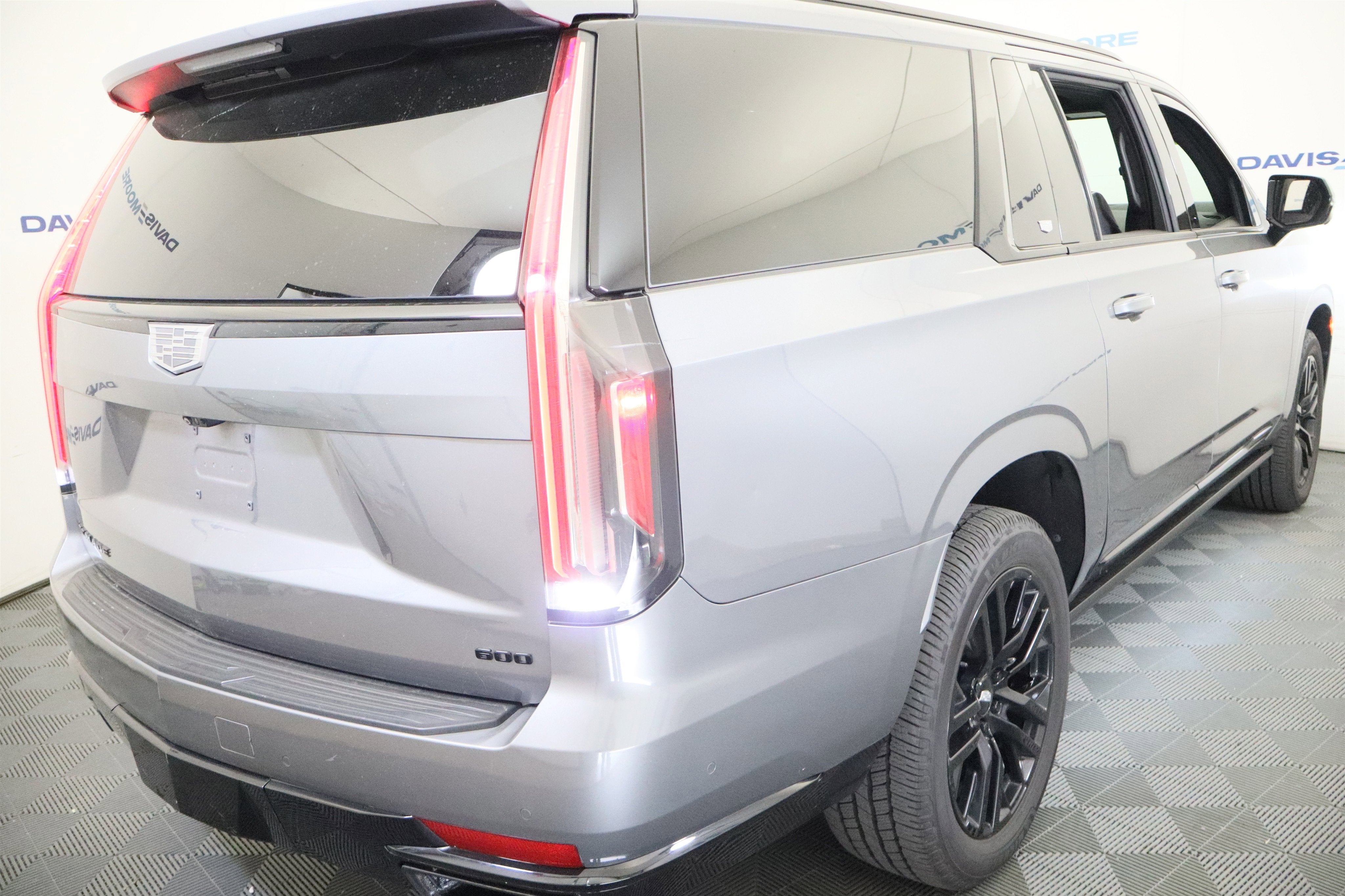 2021 Cadillac Escalade ESV Sport 4WD