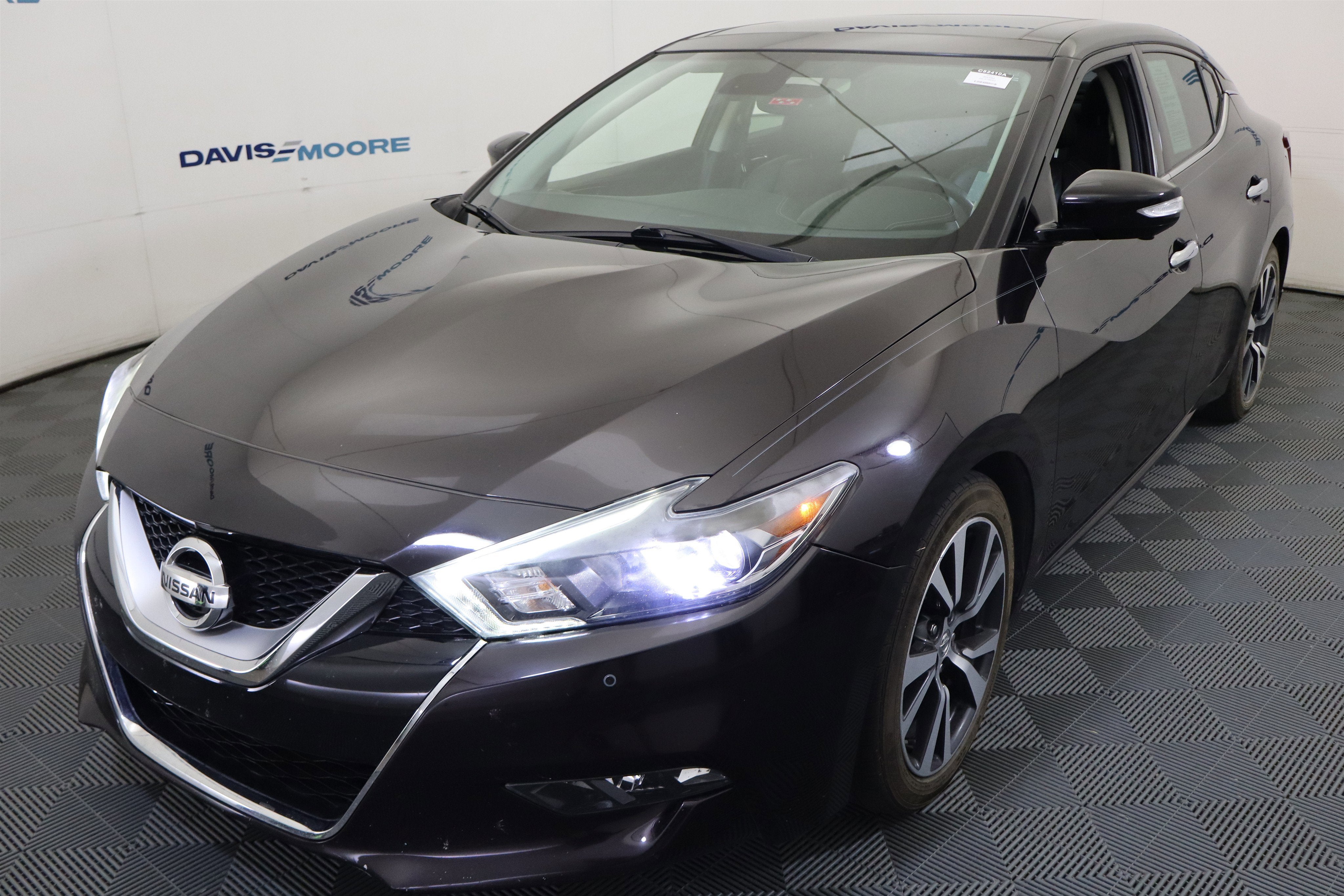 2017 Nissan Maxima Platinum