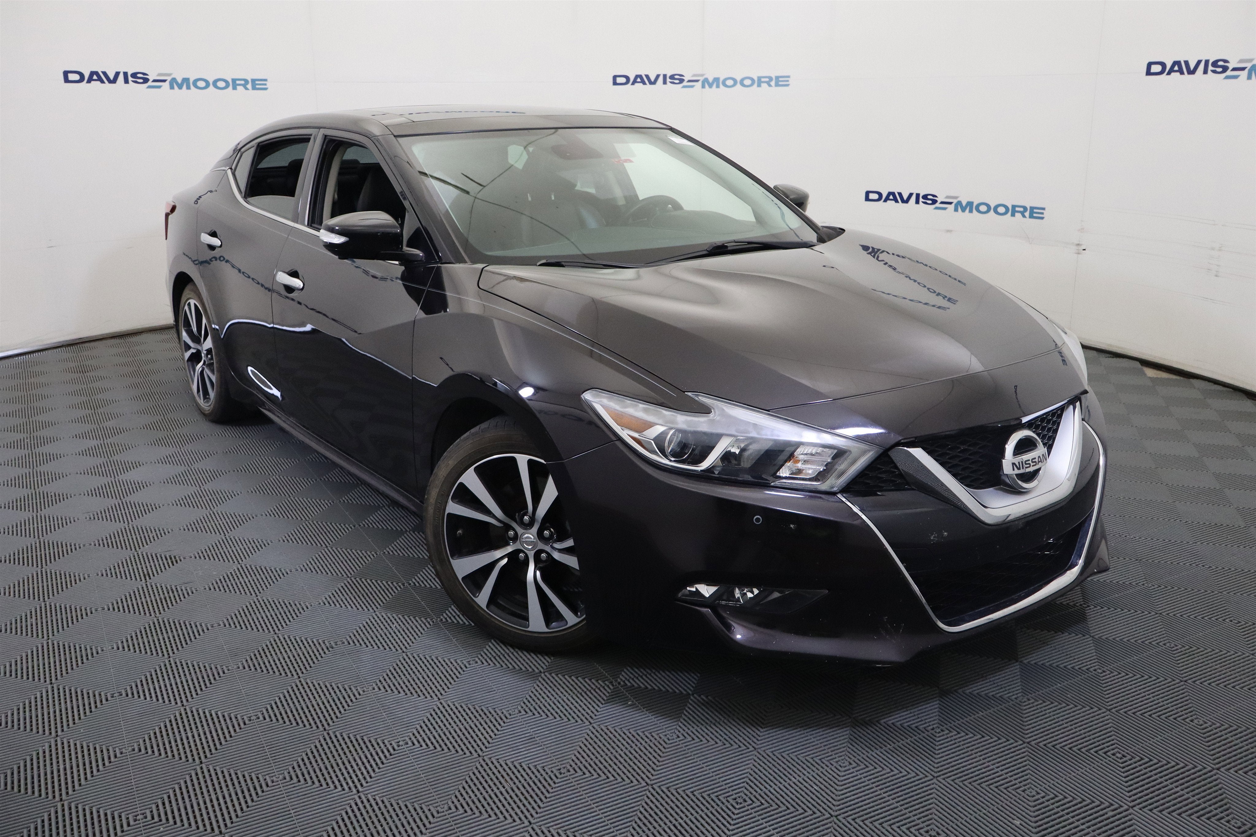 2017 Nissan Maxima Platinum