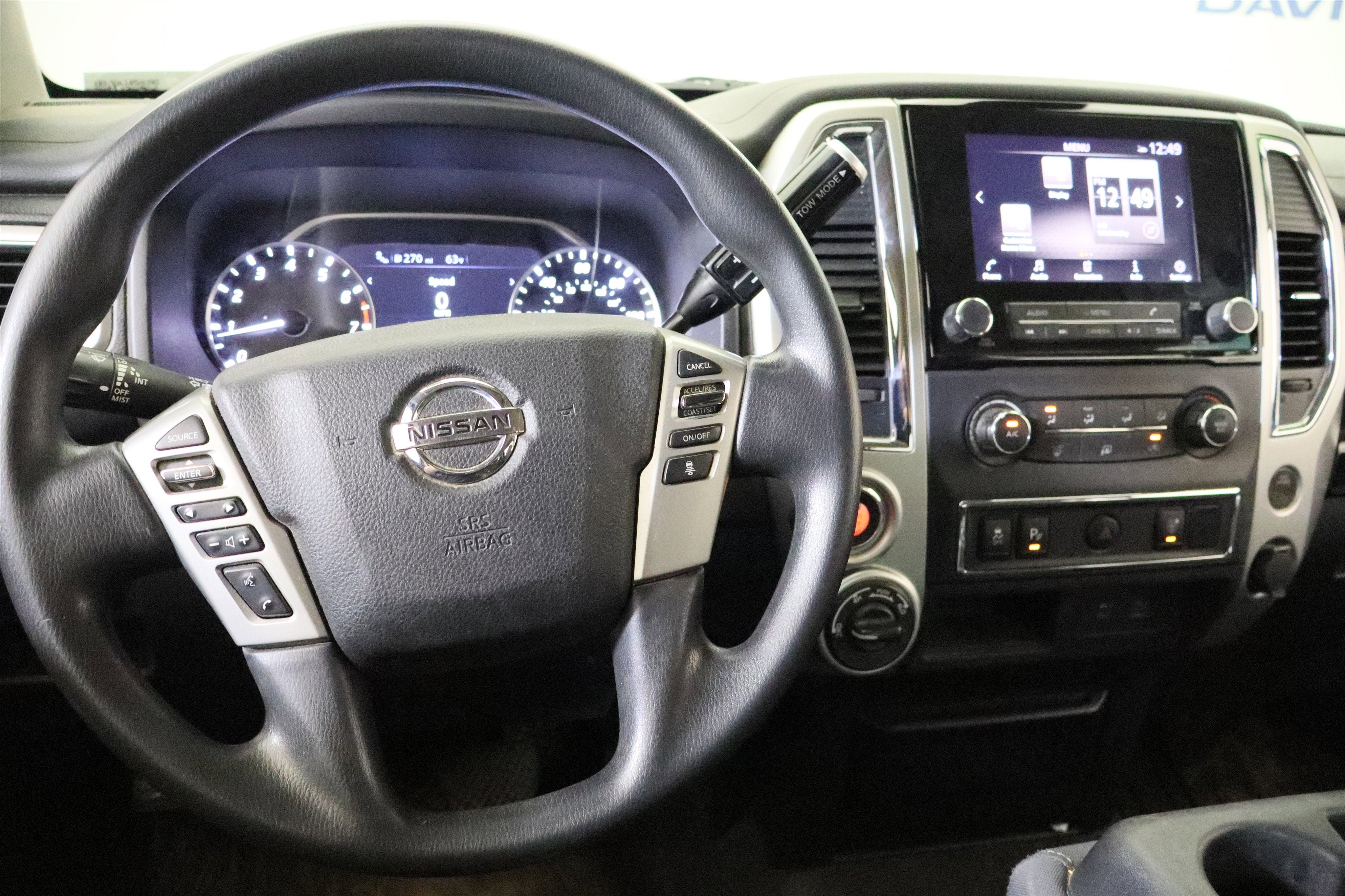 2021 Nissan Titan SV Crew Cab 4x4