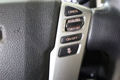2021 Nissan Titan SV Crew Cab 4x4