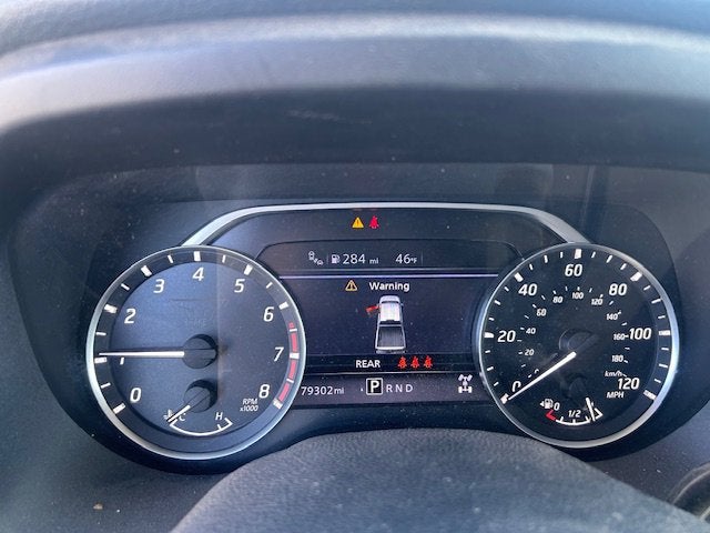 2021 Nissan Titan SV