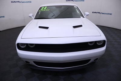 2022 Dodge Challenger SXT