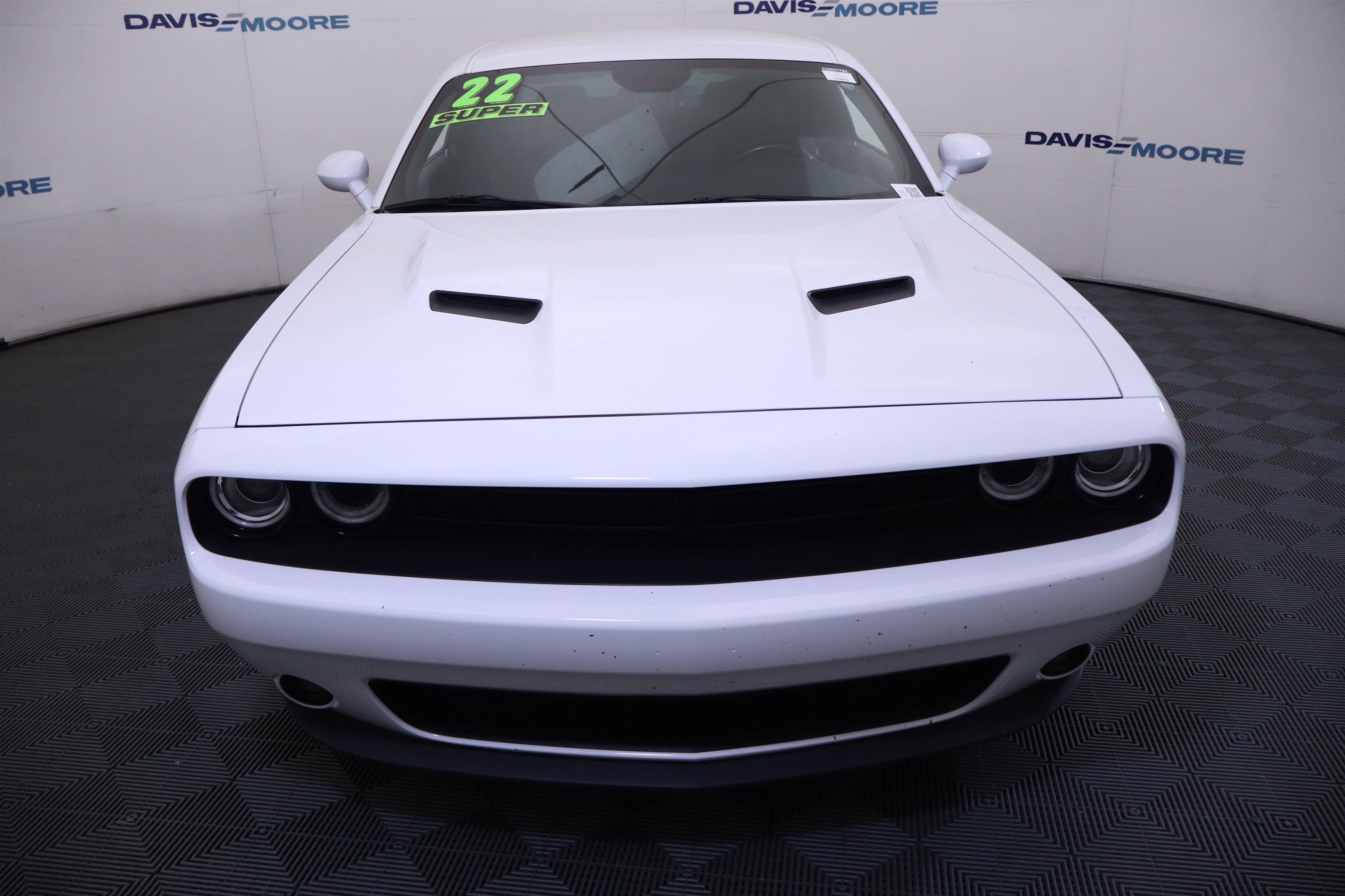 2022 Dodge Challenger SXT