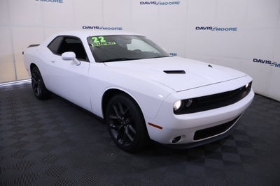 2022 Dodge Challenger SXT