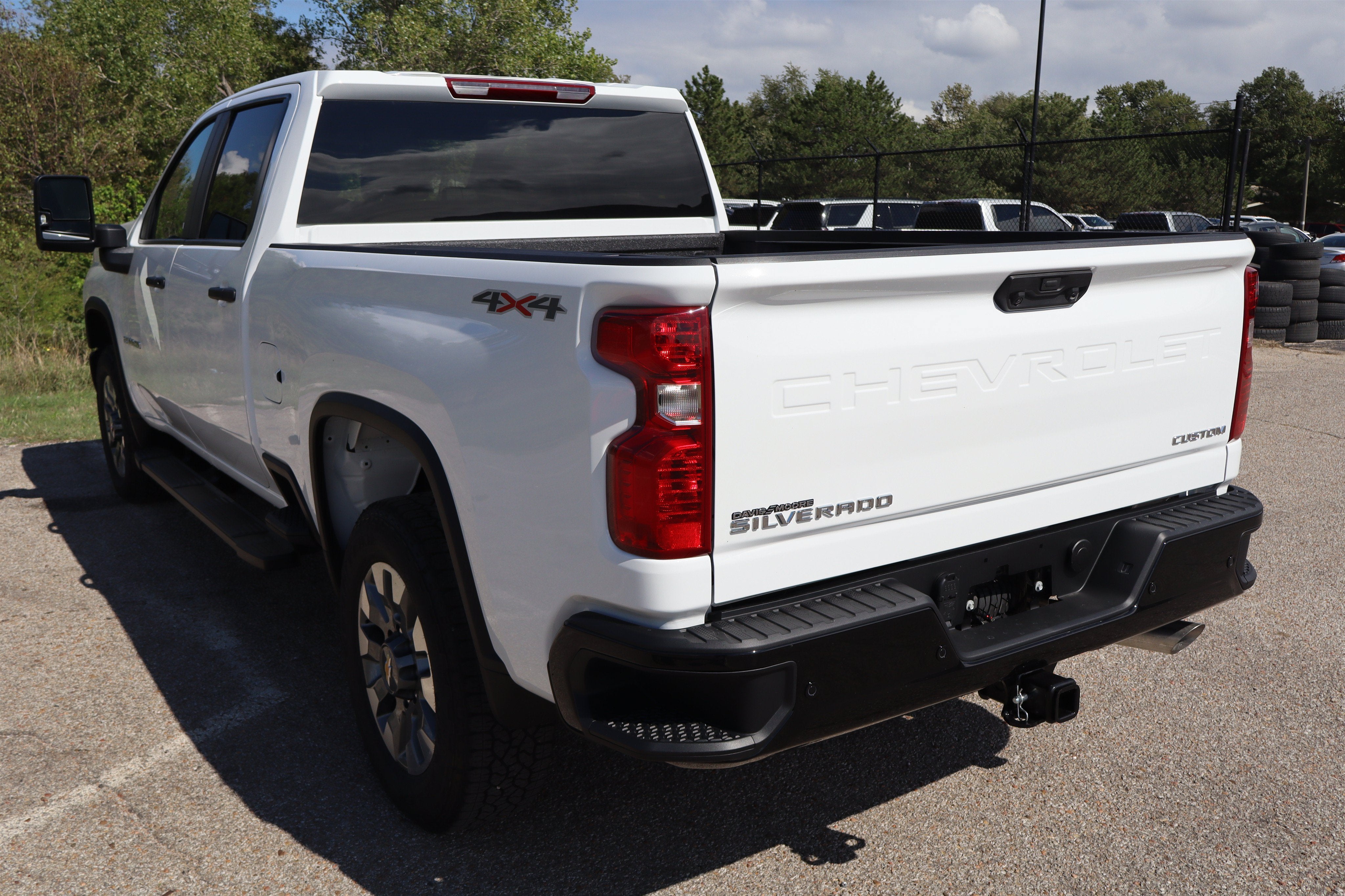 2026 Chevrolet Silverado 2500HD Custom Crew Cab 4WD
