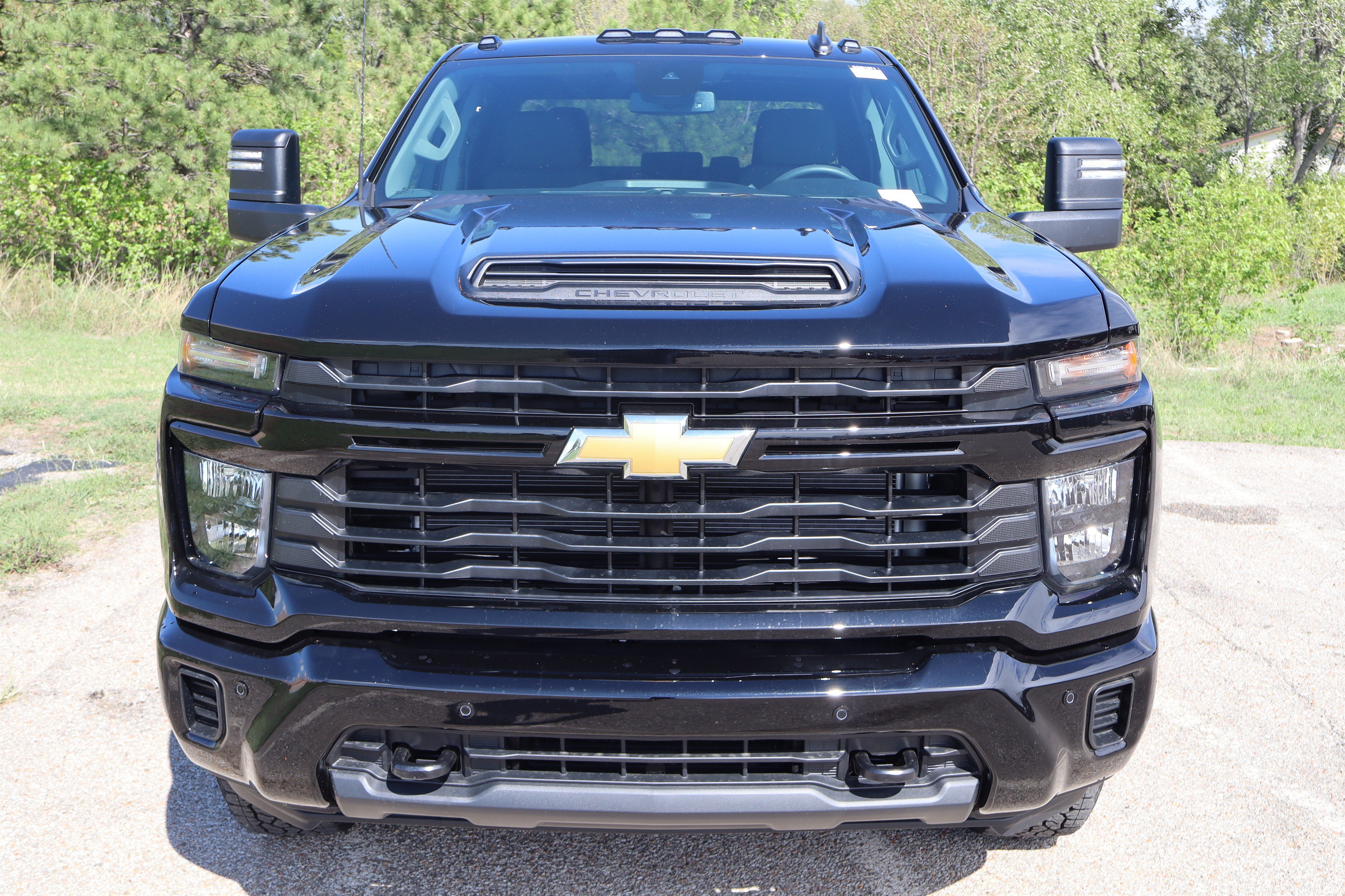2026 Chevrolet Silverado 2500HD Custom Crew Cab 4WD