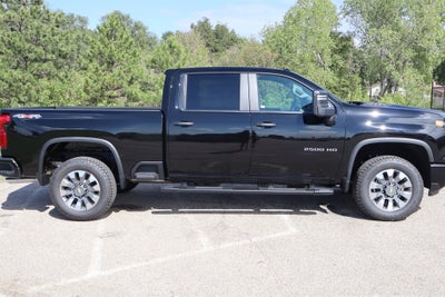 2026 Chevrolet Silverado 2500HD Custom Crew Cab 4WD