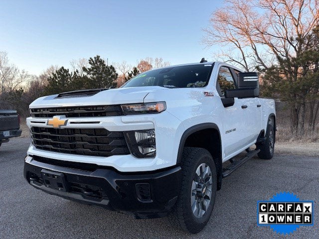 2025 Chevrolet Silverado 2500HD Custom Crew Cab 4WD