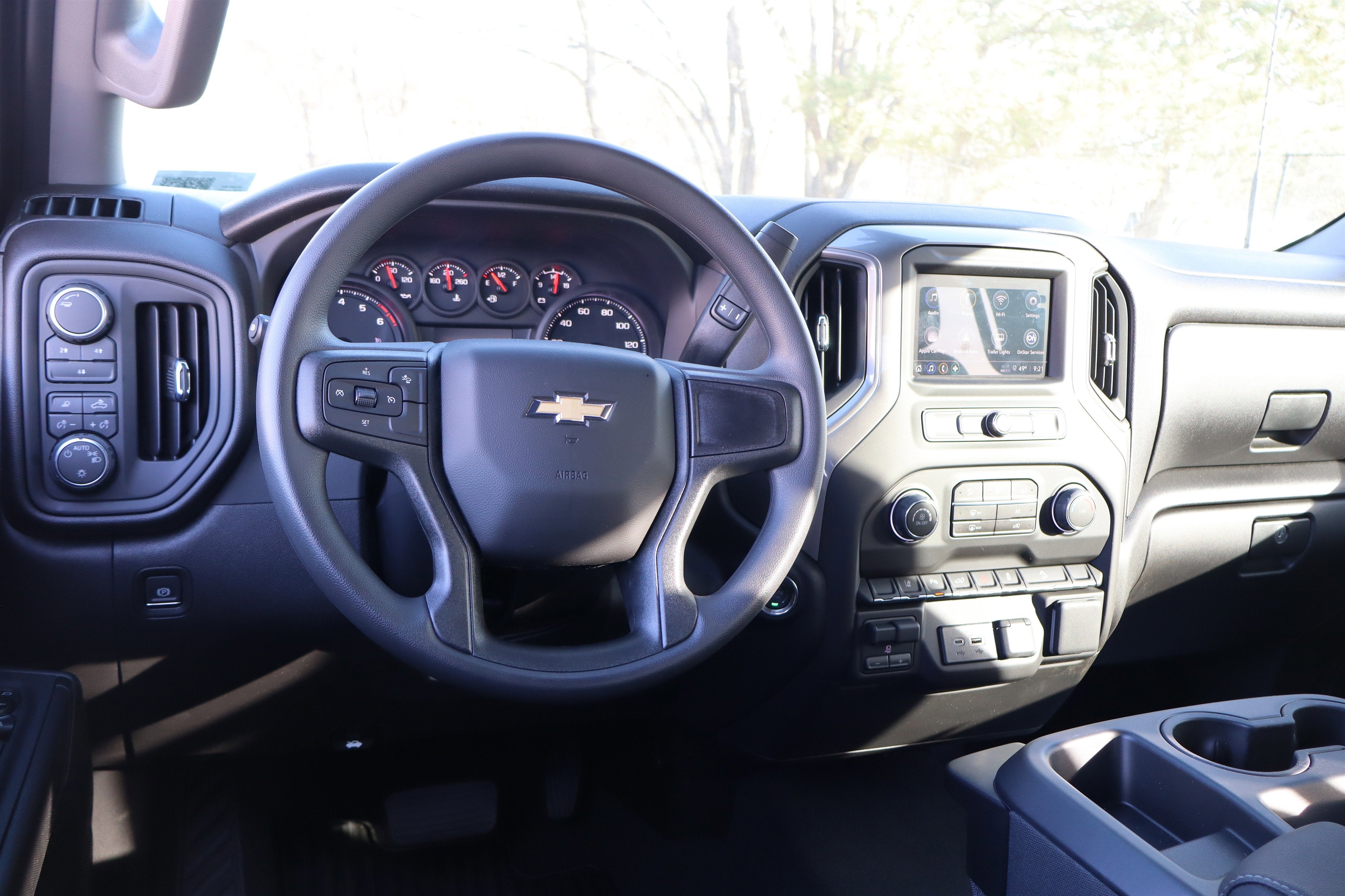 2026 Chevrolet Silverado 2500HD Custom Crew Cab 4WD