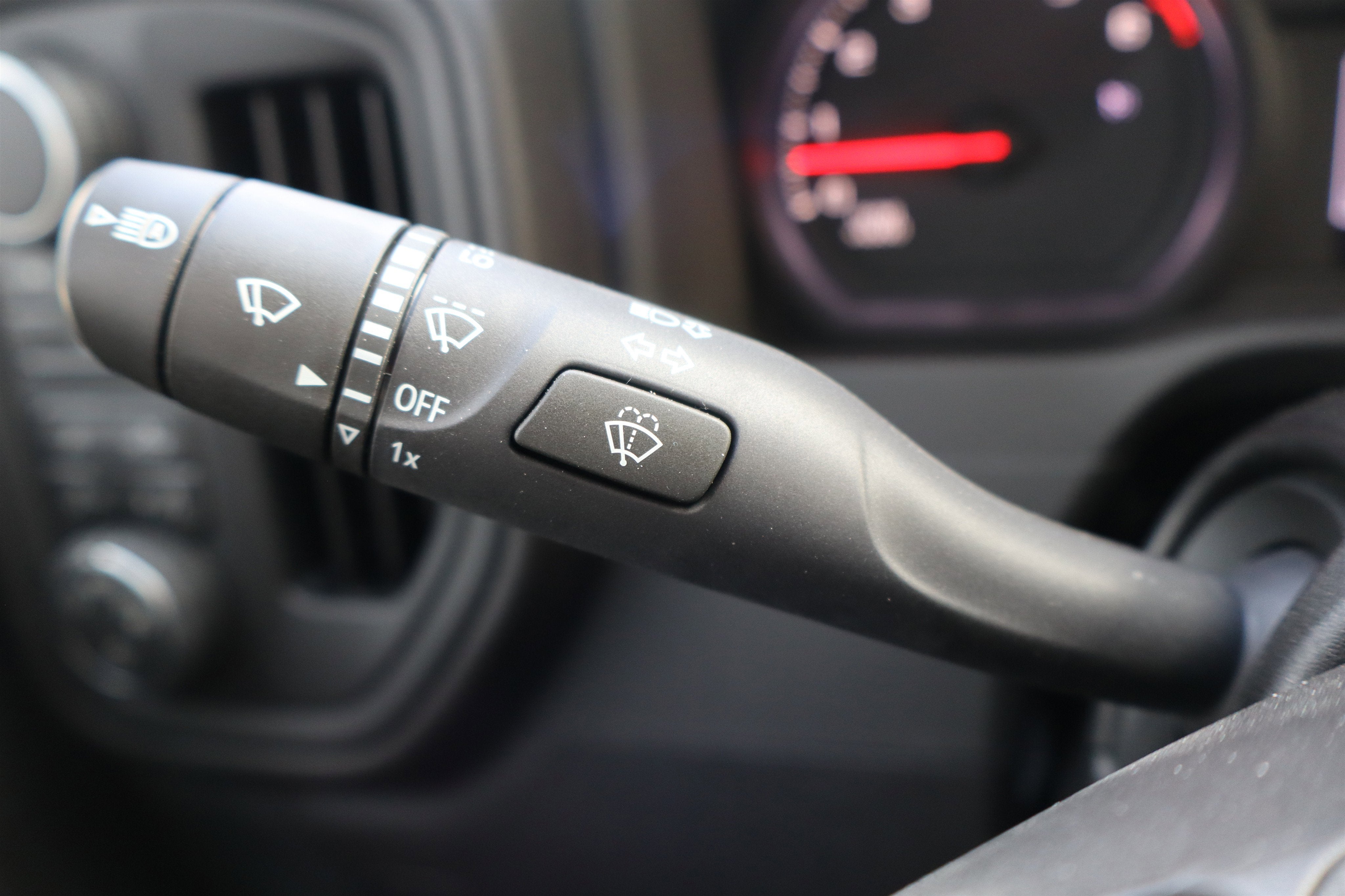 2026 Chevrolet Silverado 2500HD Custom Crew Cab 4WD