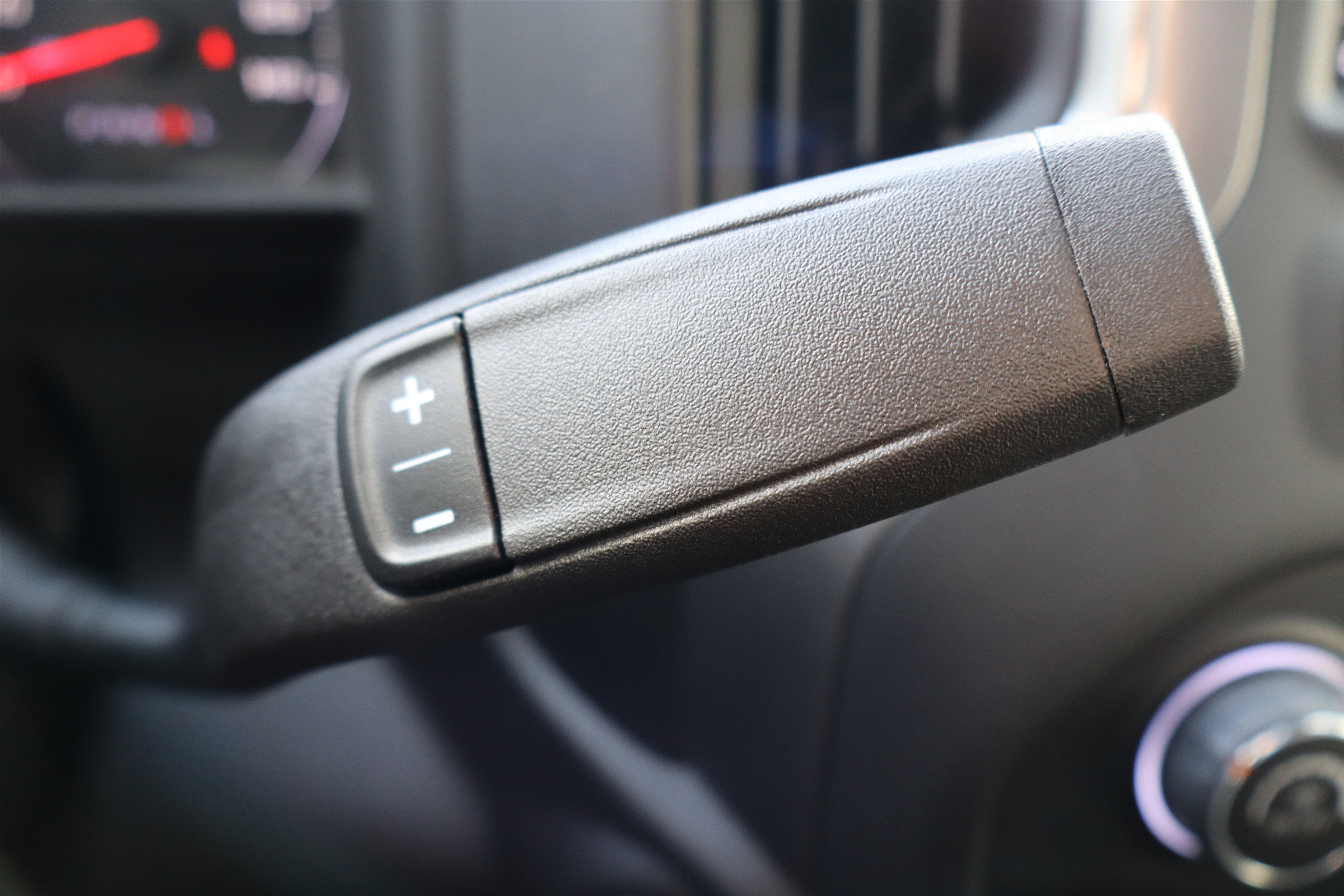 2026 Chevrolet Silverado 2500HD Custom Crew Cab 4WD