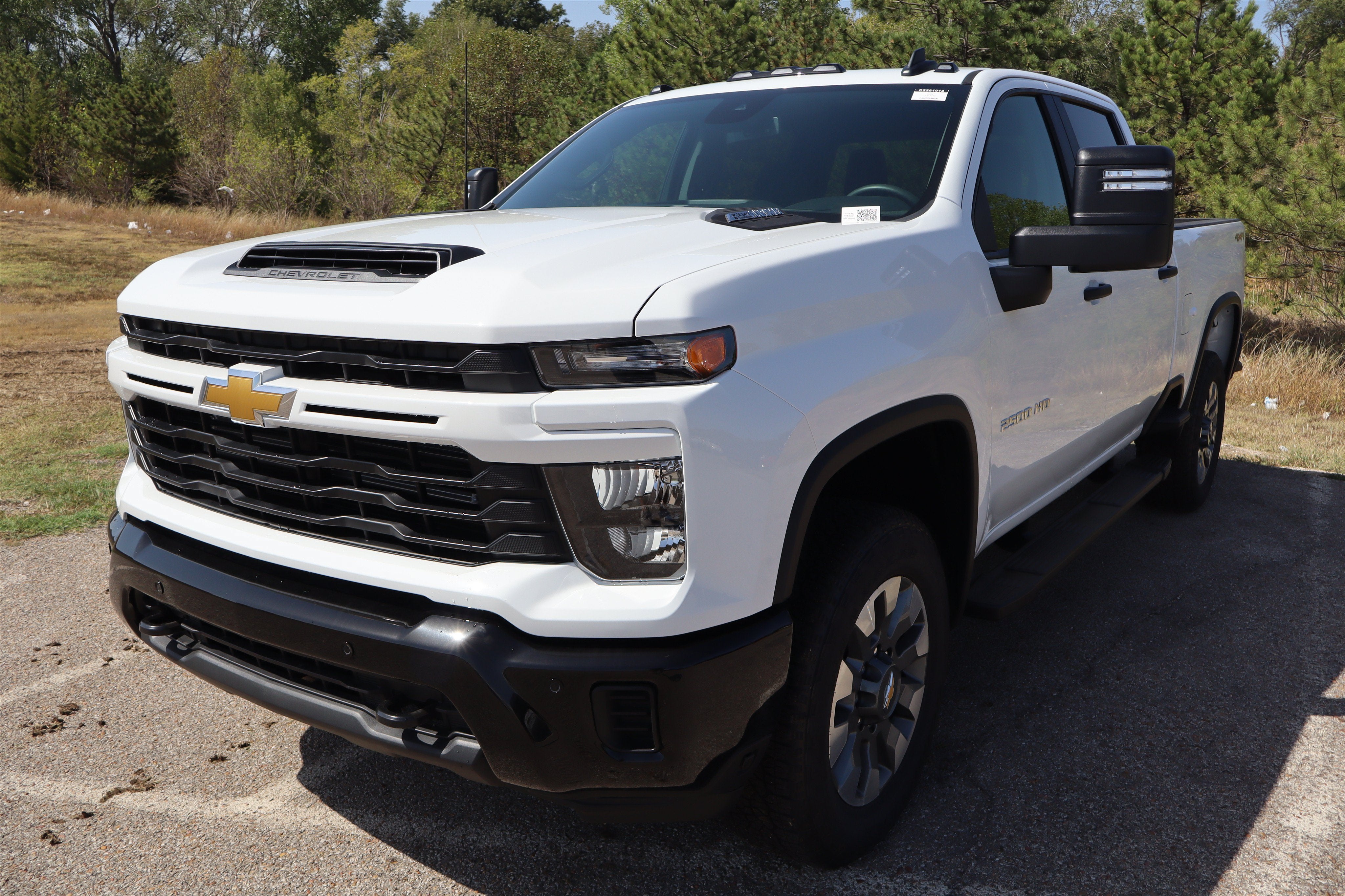 2026 Chevrolet Silverado 2500HD Custom Crew Cab 4WD