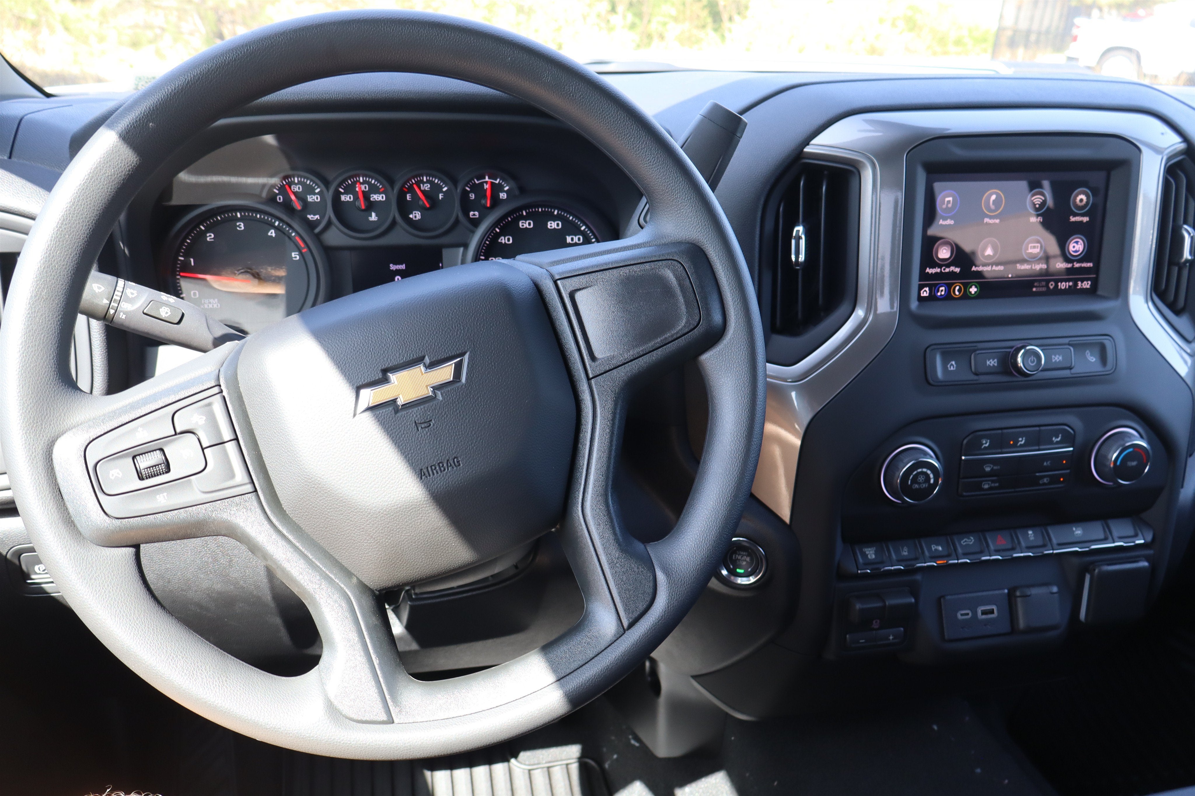 2026 Chevrolet Silverado 2500HD Custom Crew Cab 4WD