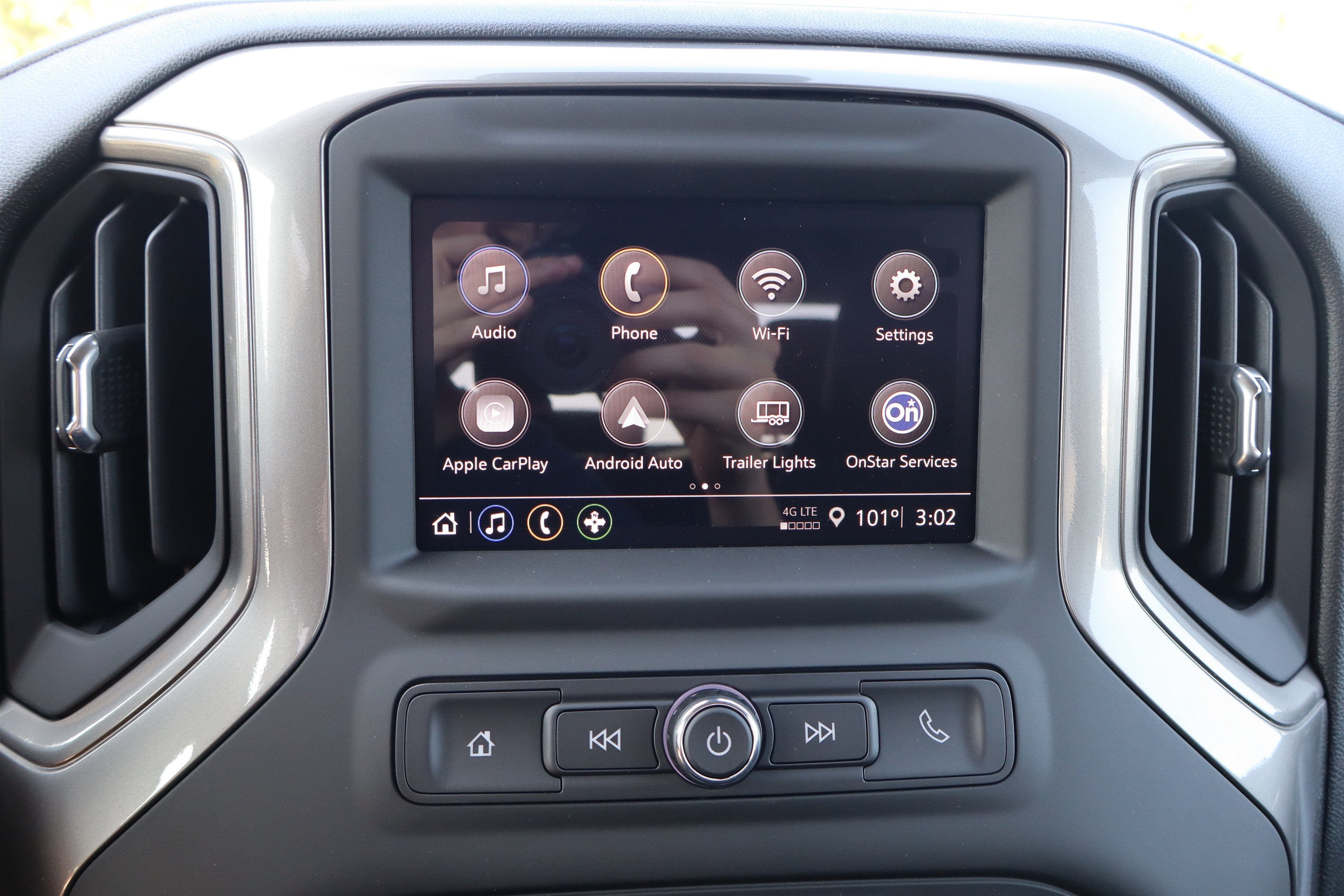2026 Chevrolet Silverado 2500HD Custom Crew Cab 4WD