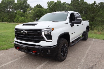 2026 Chevrolet Silverado 2500HD LT Crew Cab 4WD
