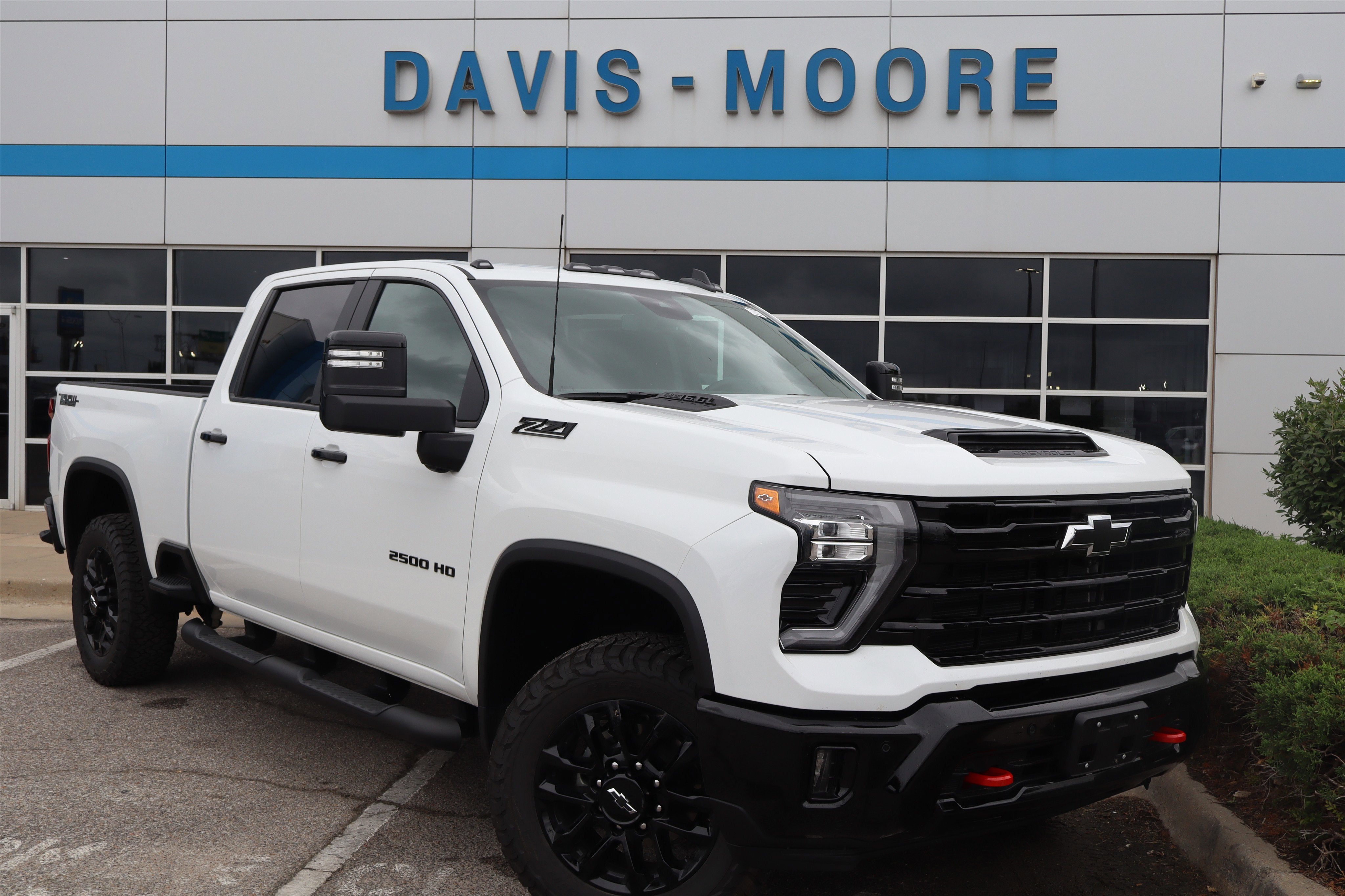 2026 Chevrolet Silverado 2500HD LT Crew Cab 4WD