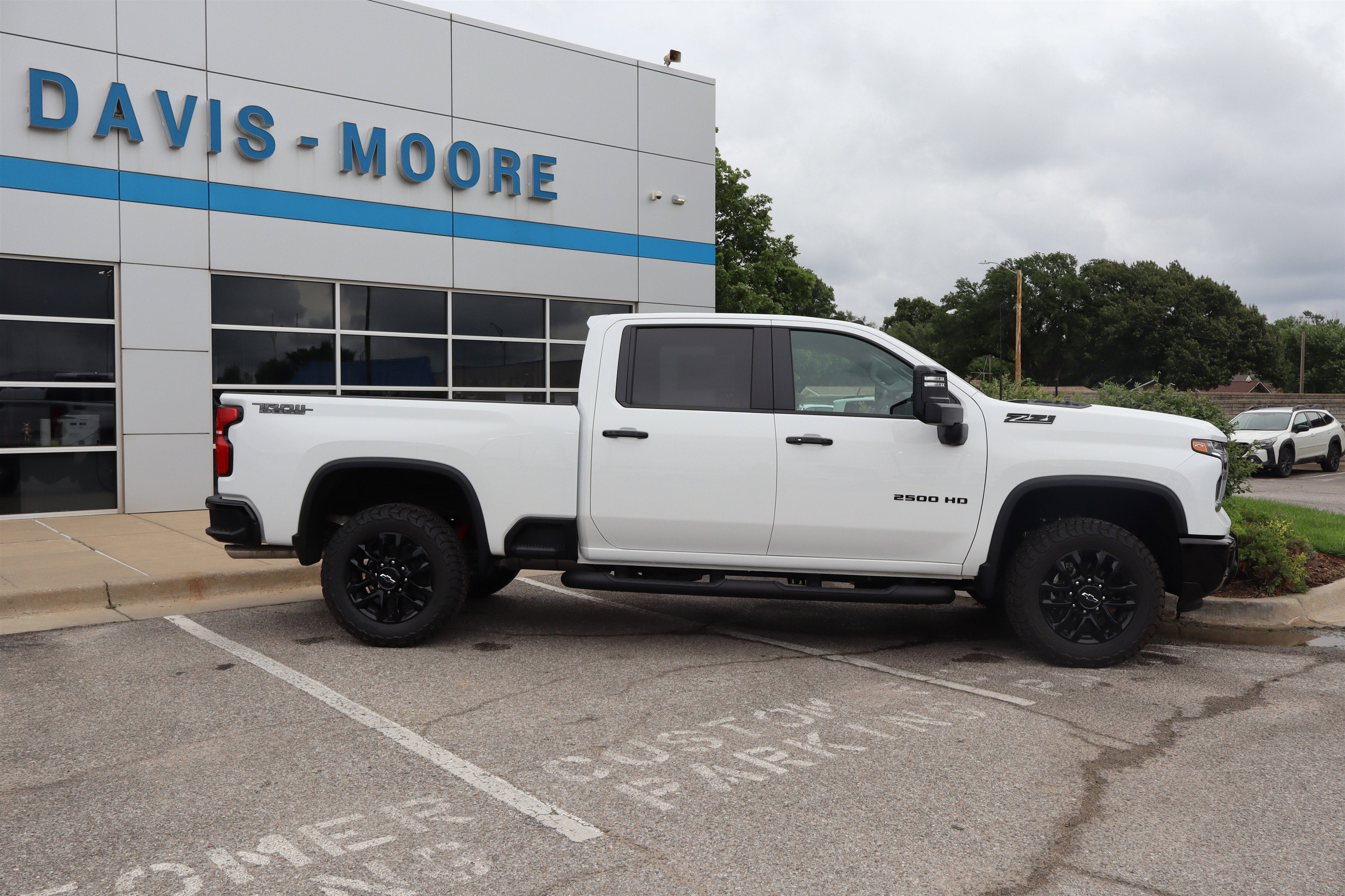 2026 Chevrolet Silverado 2500HD LT Crew Cab 4WD