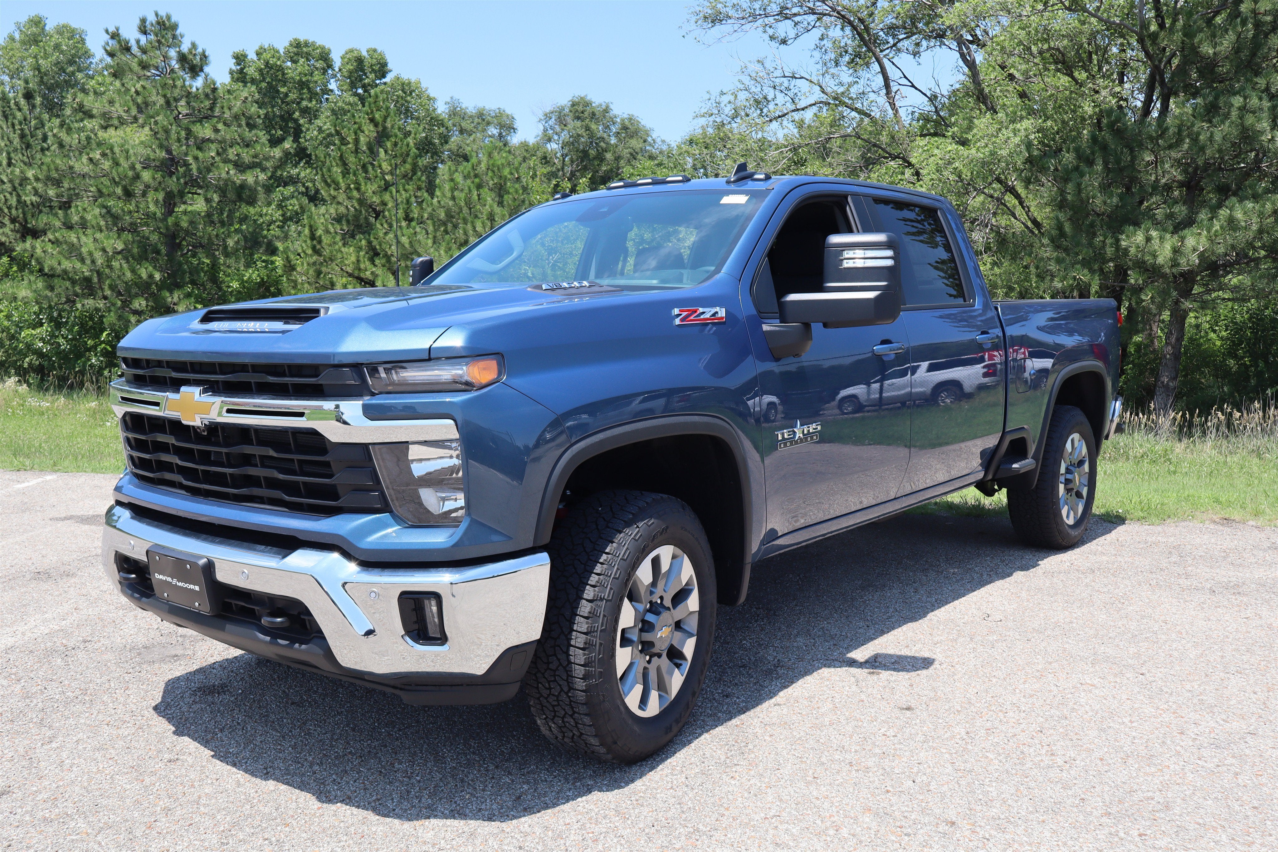 2026 Chevrolet Silverado 2500HD LT Crew Cab 4WD
