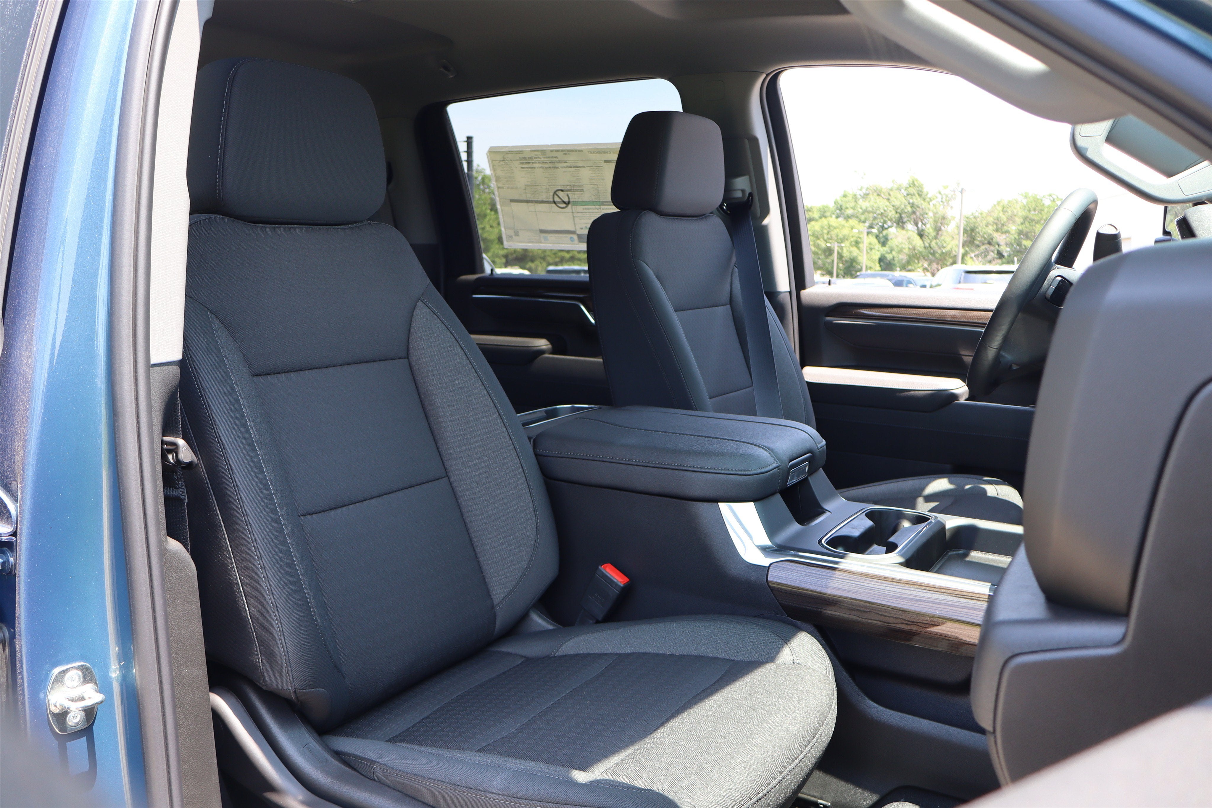 2026 Chevrolet Silverado 2500HD LT Crew Cab 4WD