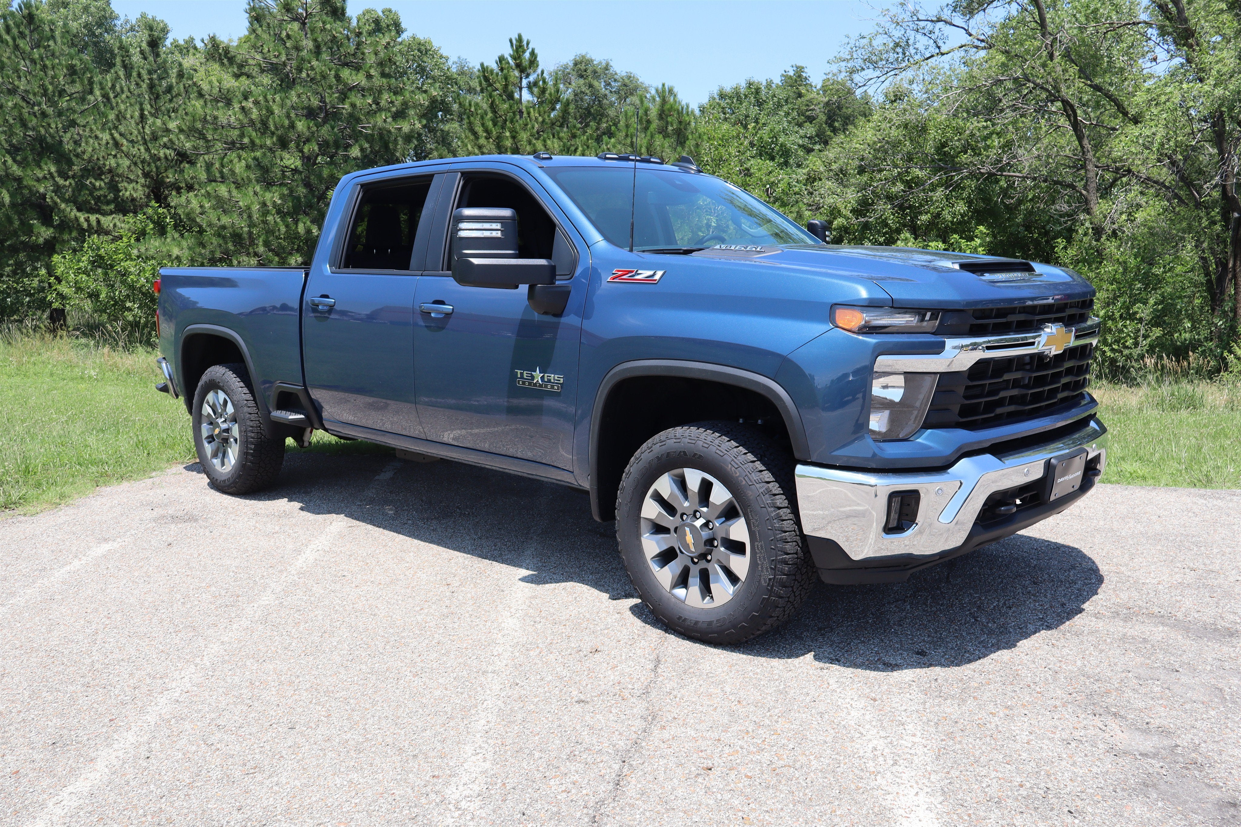 2026 Chevrolet Silverado 2500HD LT Crew Cab 4WD