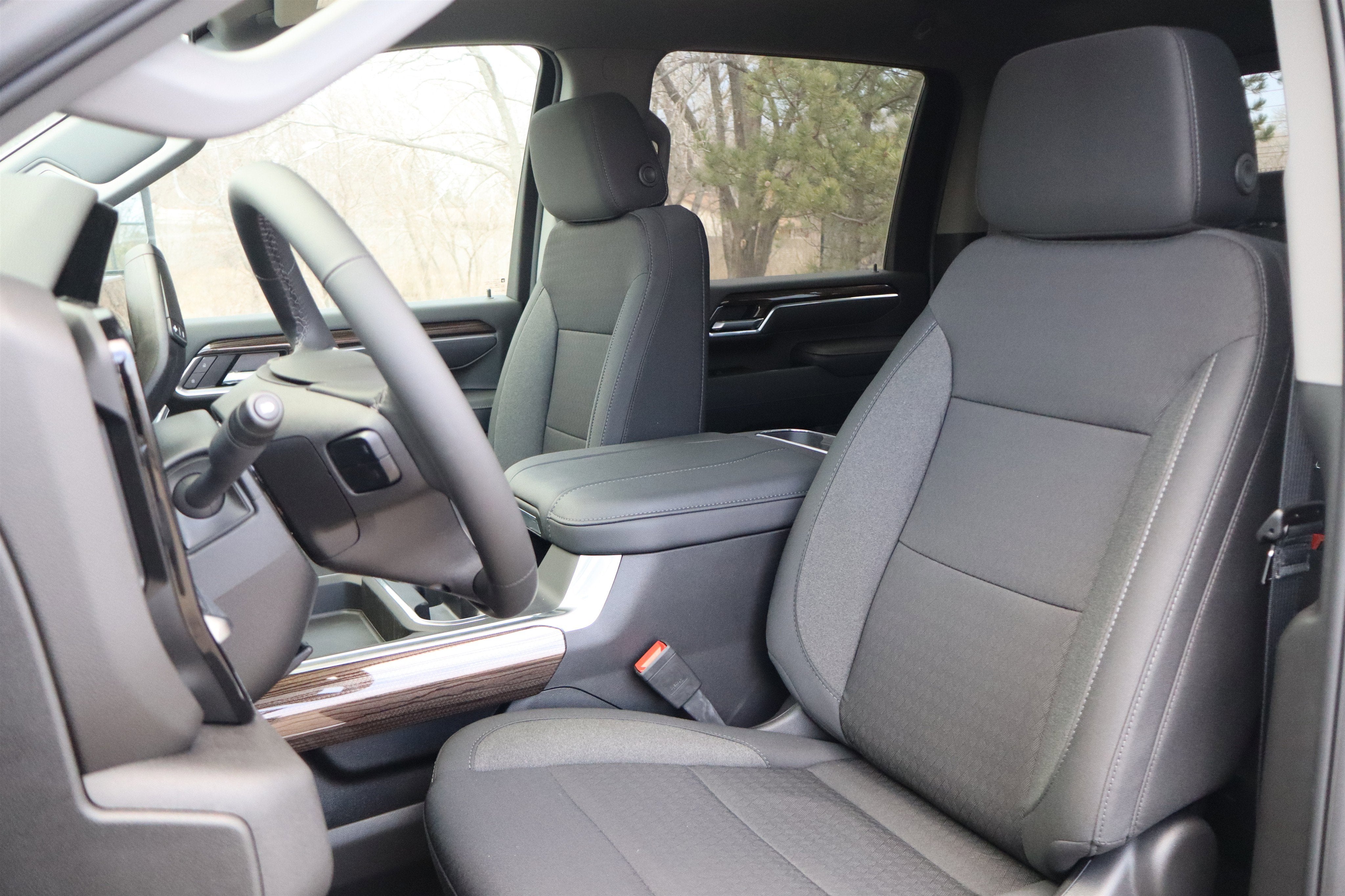 2025 Chevrolet Silverado 2500HD LT Crew Cab 4WD