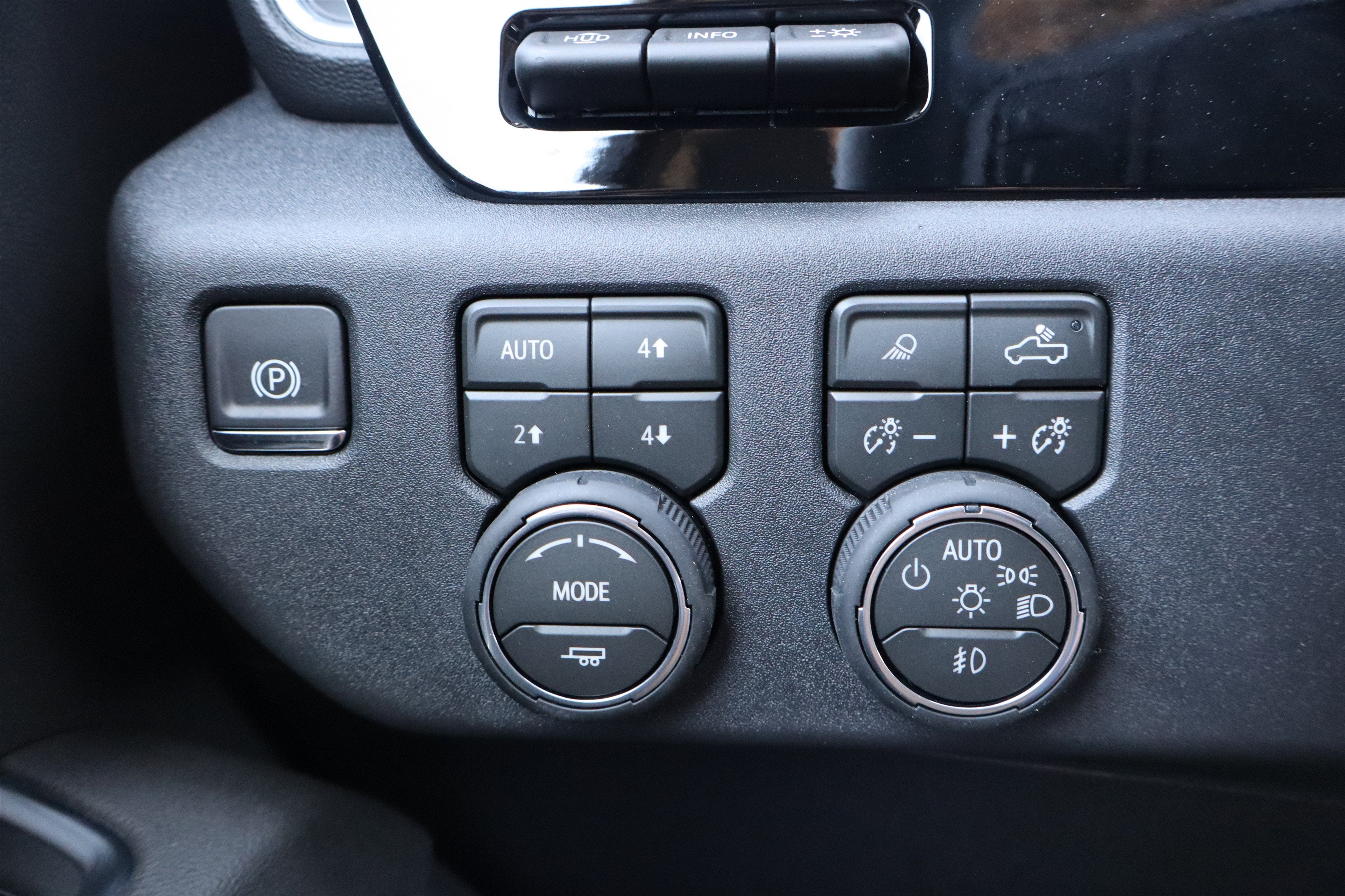 2026 Chevrolet Silverado 2500HD LTZ Crew Cab 4WD