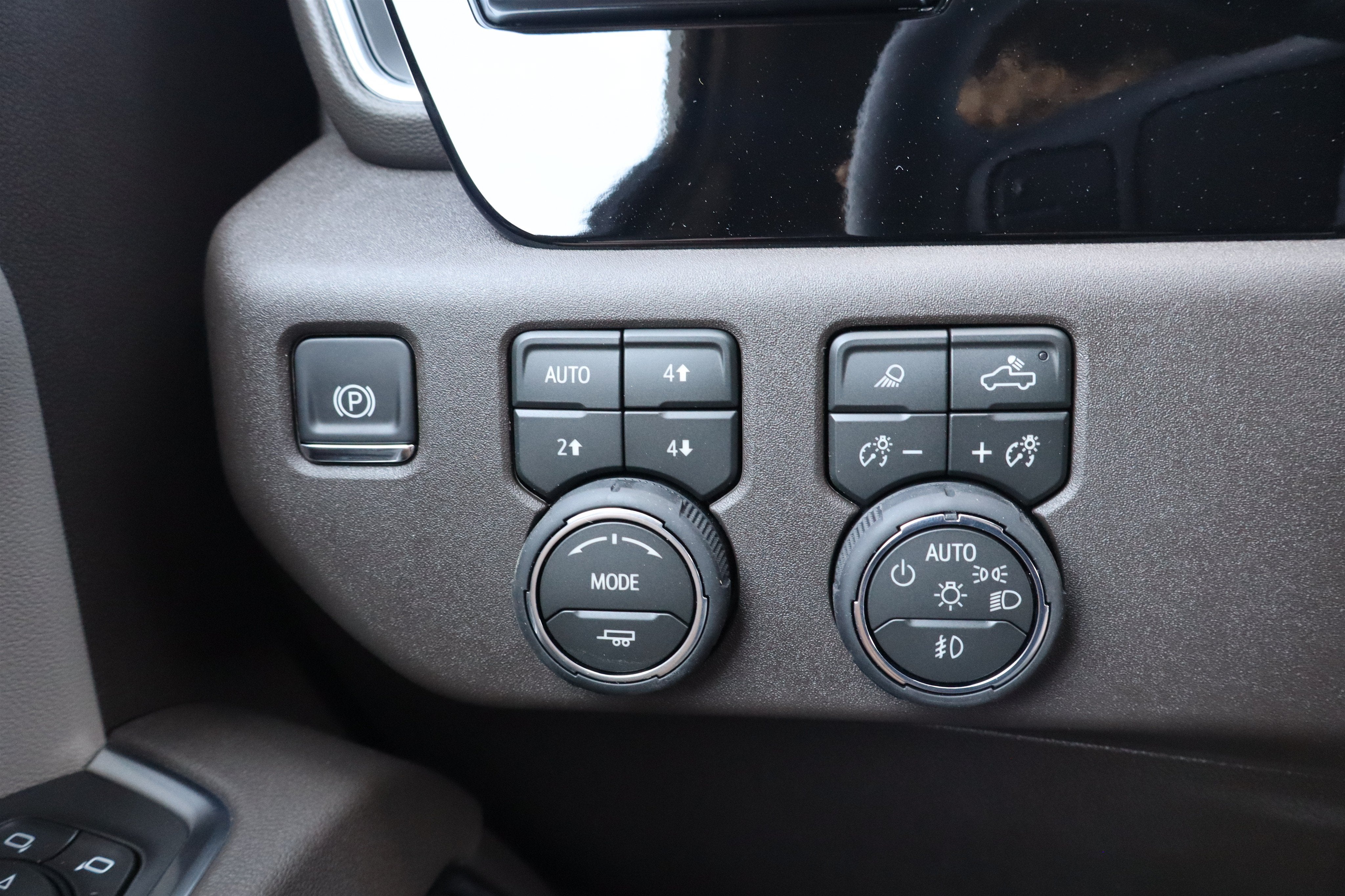 2026 Chevrolet Silverado 2500HD LTZ Crew Cab 4WD