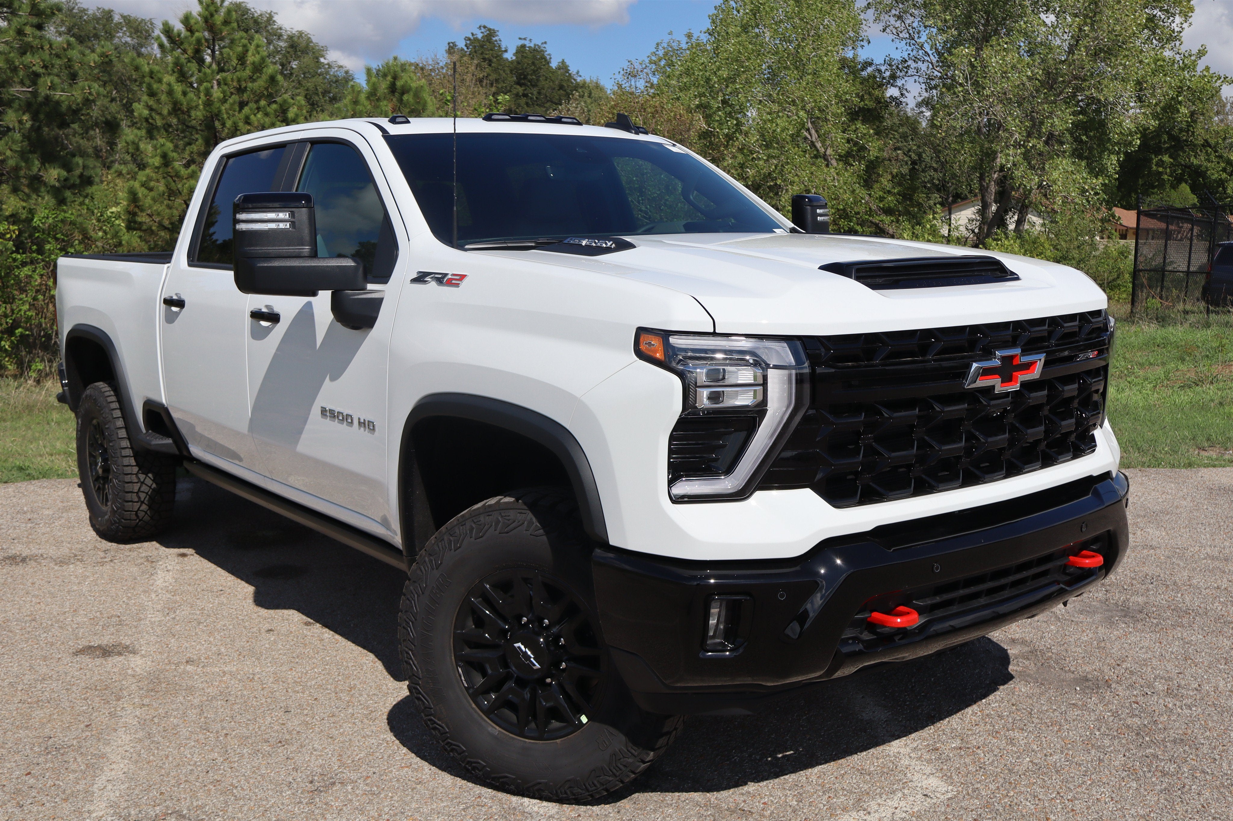 2026 Chevrolet Silverado 2500HD ZR2 Crew Cab 4WD