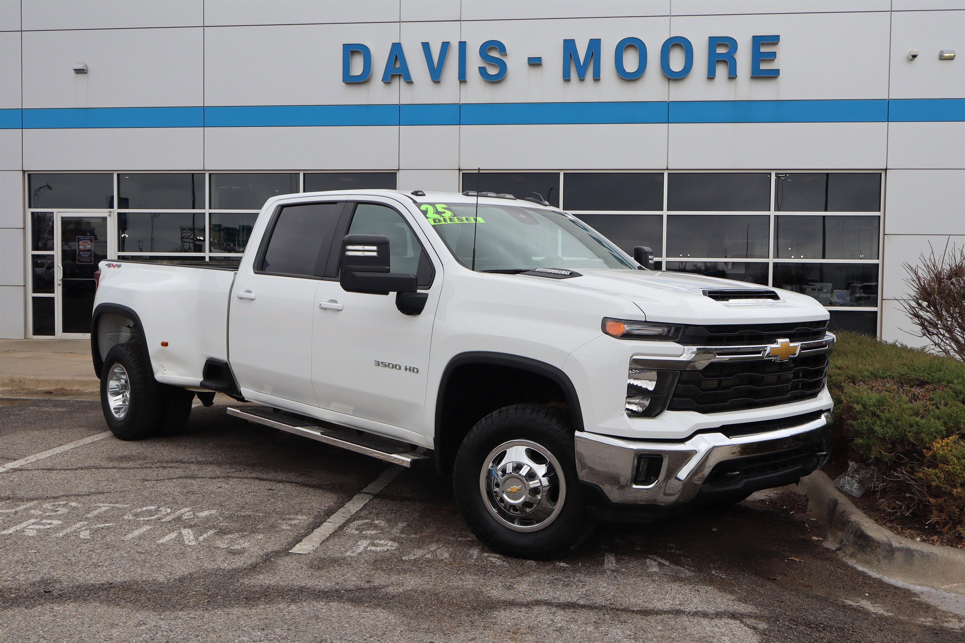 2026 Chevrolet Silverado 2500HD ZR2 Crew Cab 4WD