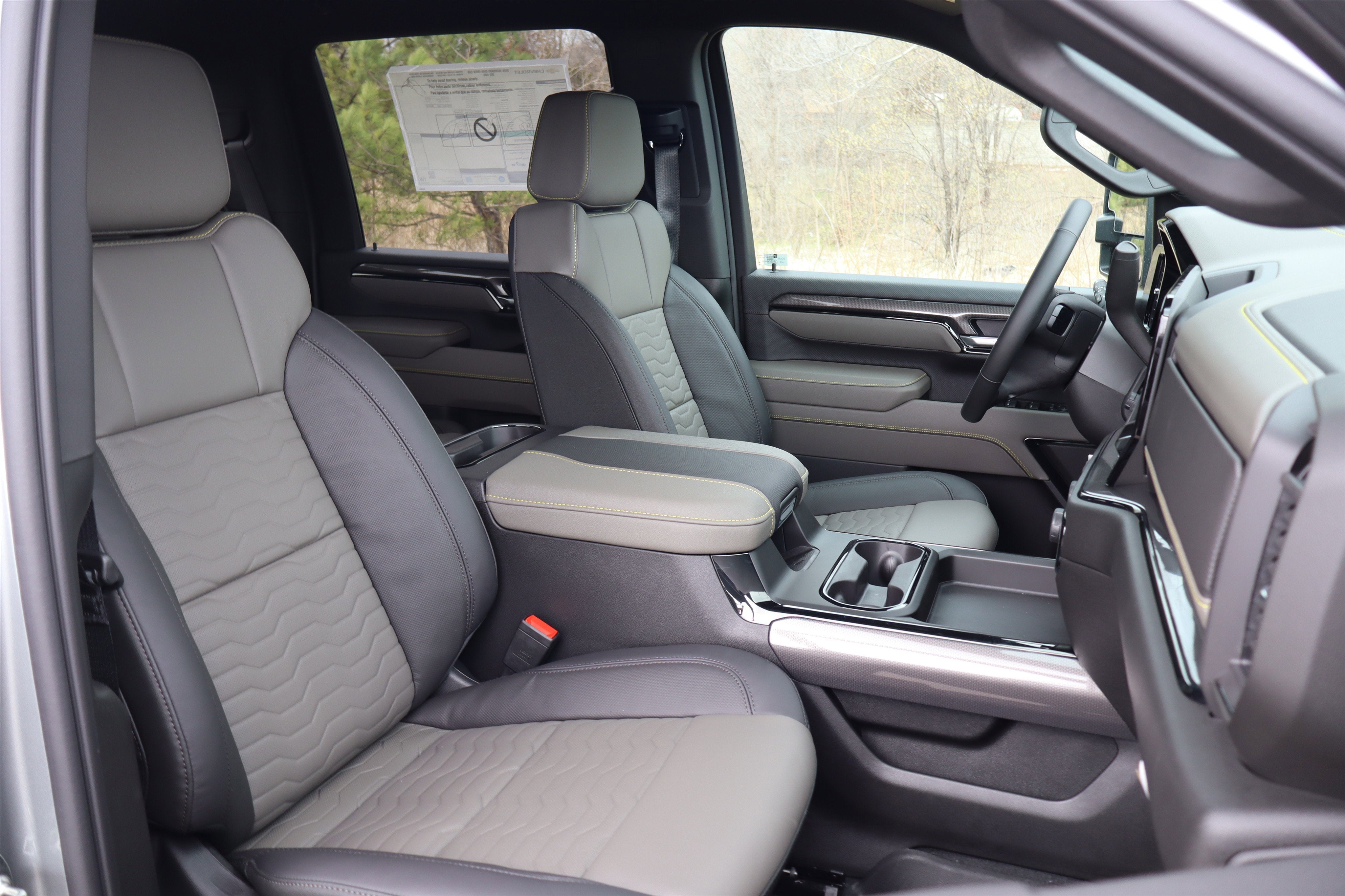 2026 Chevrolet Silverado 2500HD ZR2 Crew Cab 4WD