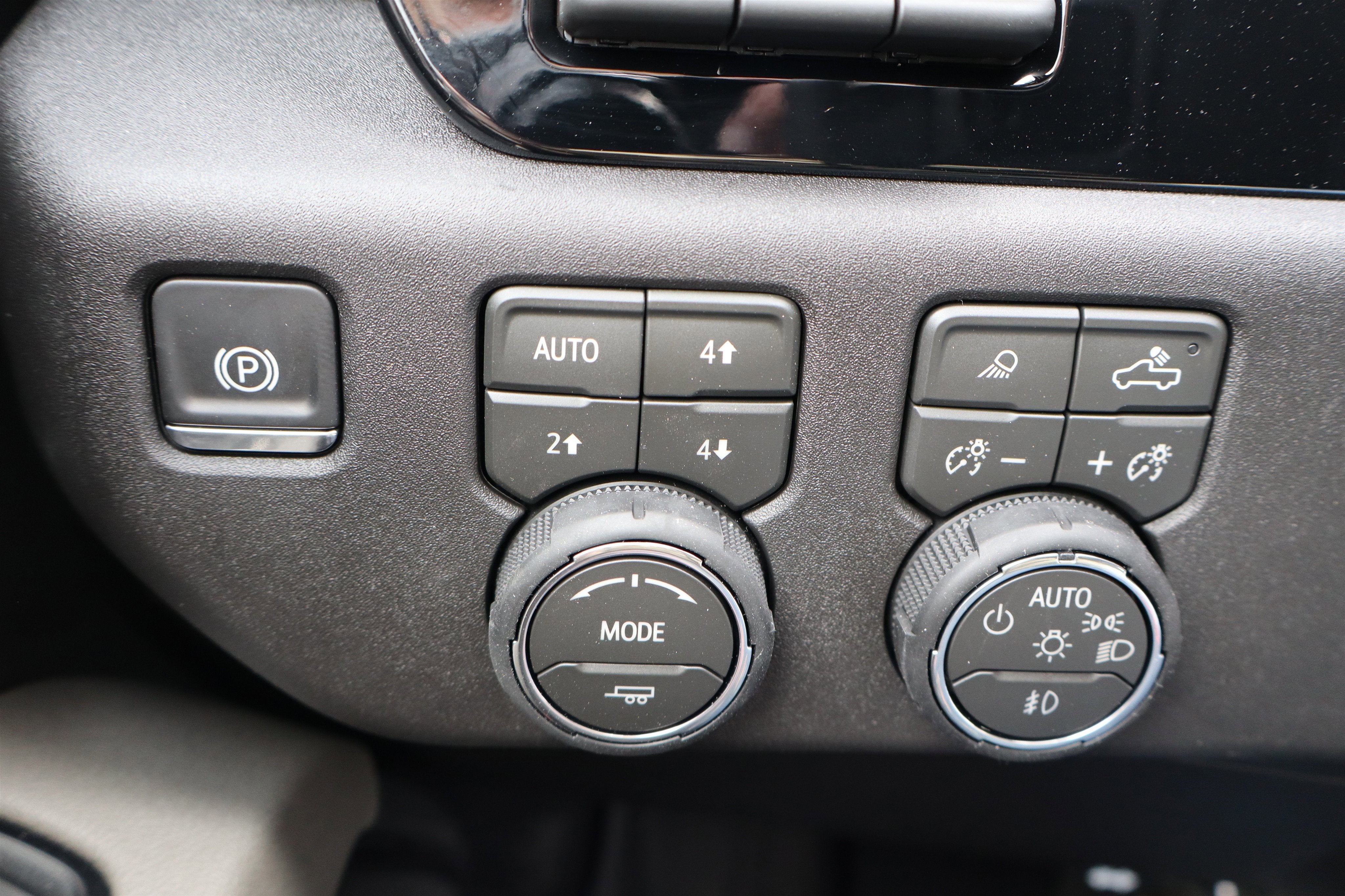 2026 Chevrolet Silverado 2500HD ZR2 Crew Cab 4WD