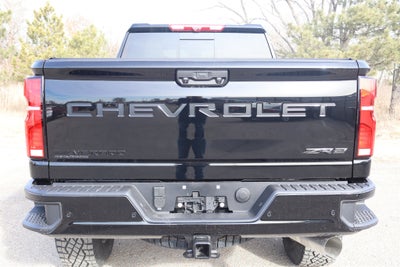 2026 Chevrolet Silverado 2500HD ZR2 Crew Cab 4WD