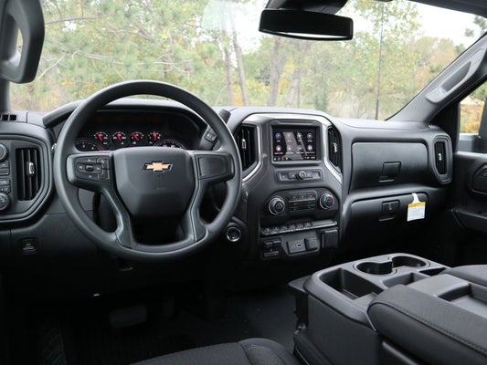 2024 Chevrolet Silverado 2500HD Custom Crew Cab 4WD in Wichita, KS - Davis-Moore Auto Group