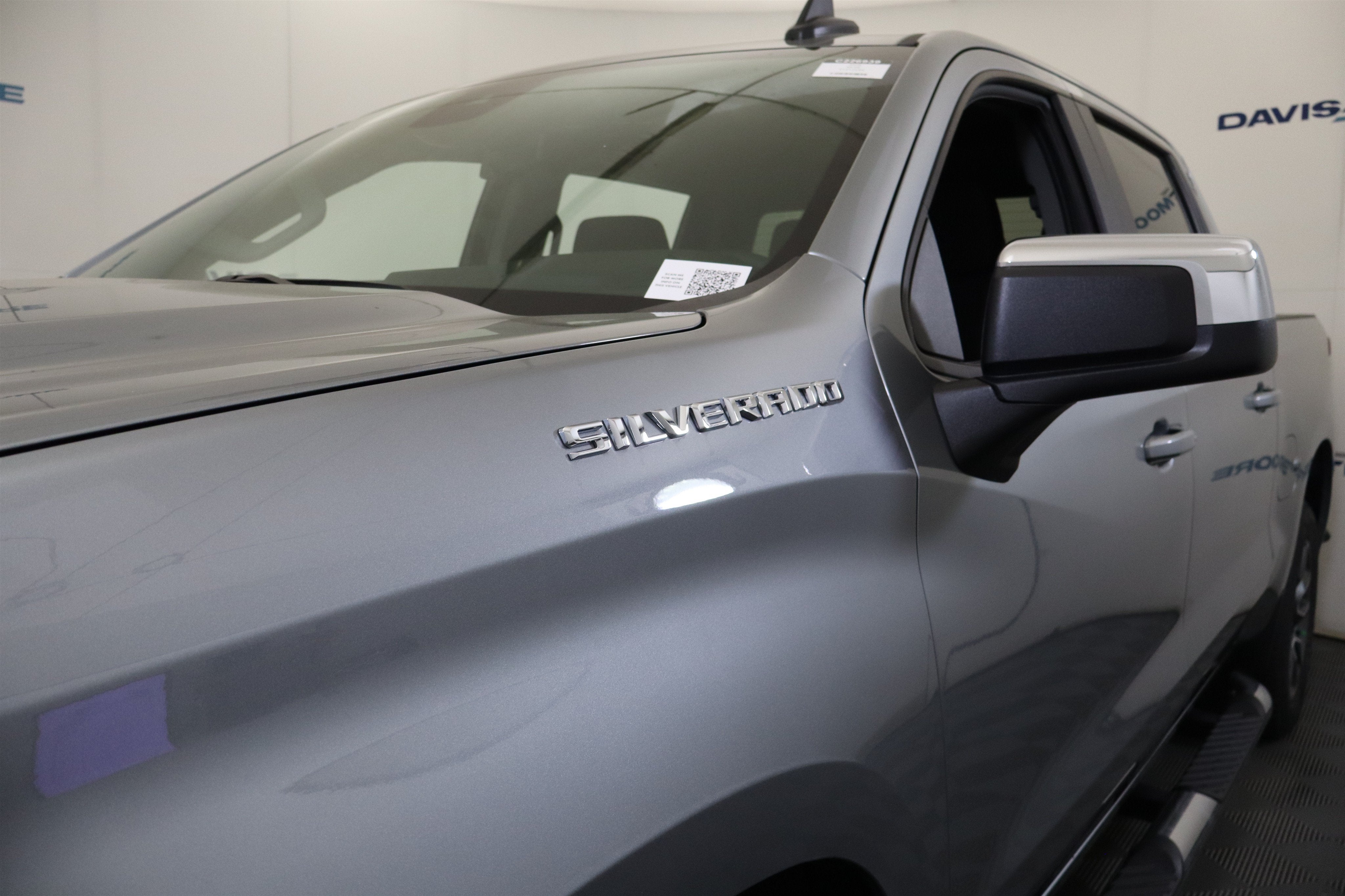 2026 Chevrolet Silverado 1500 LT Crew Cab