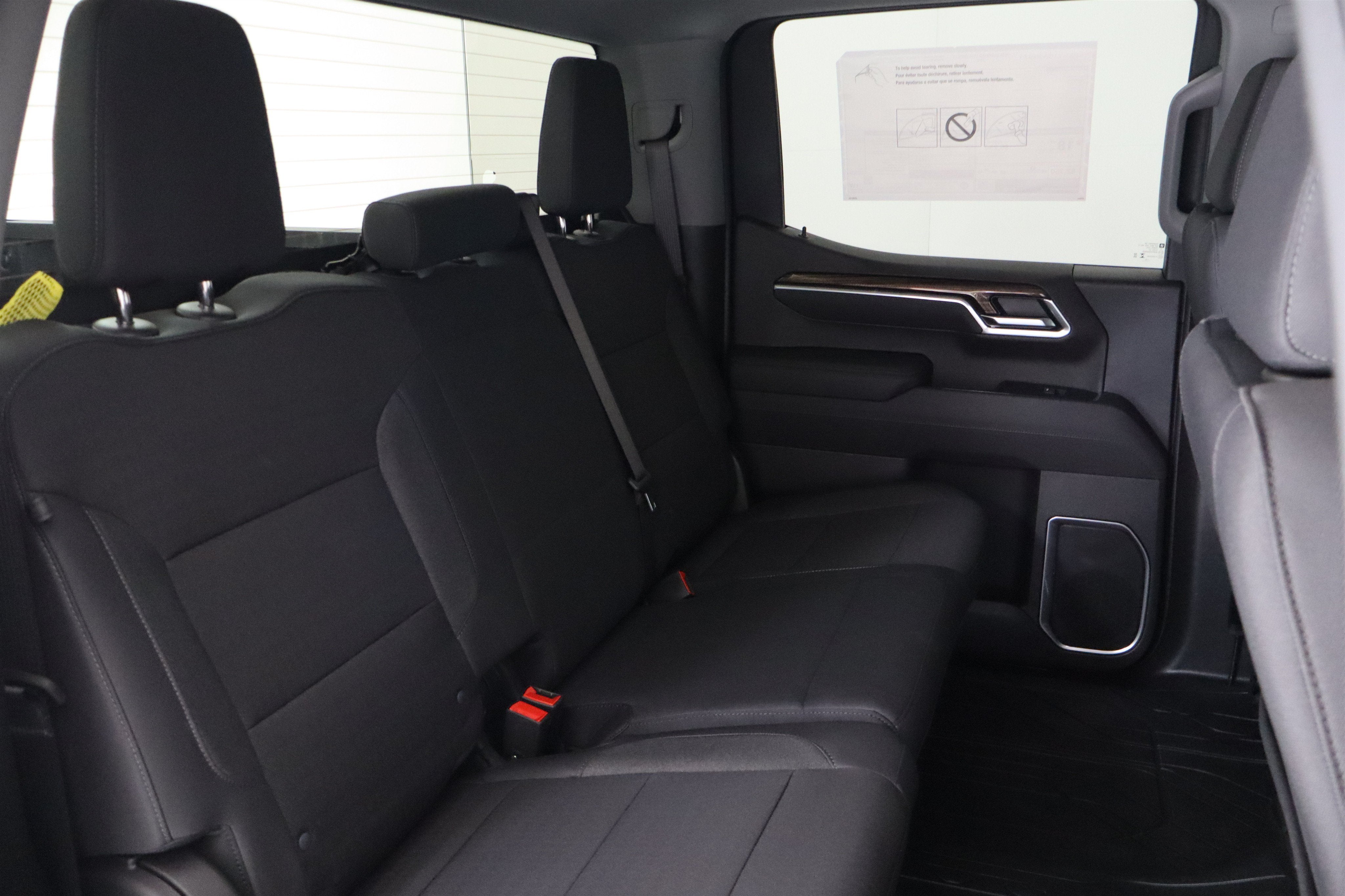 2026 Chevrolet Silverado 1500 LT Crew Cab