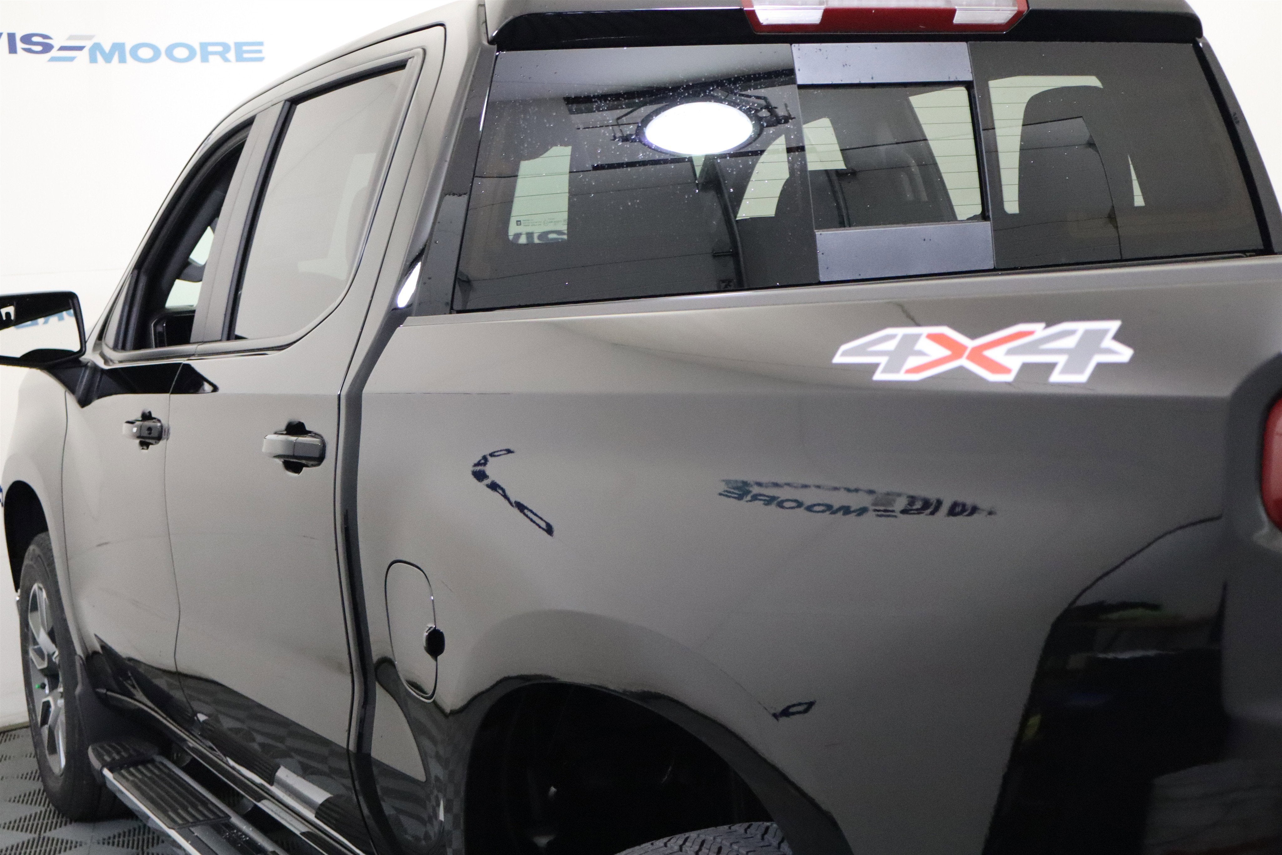 2026 Chevrolet Silverado 1500 LT Crew Cab 4WD