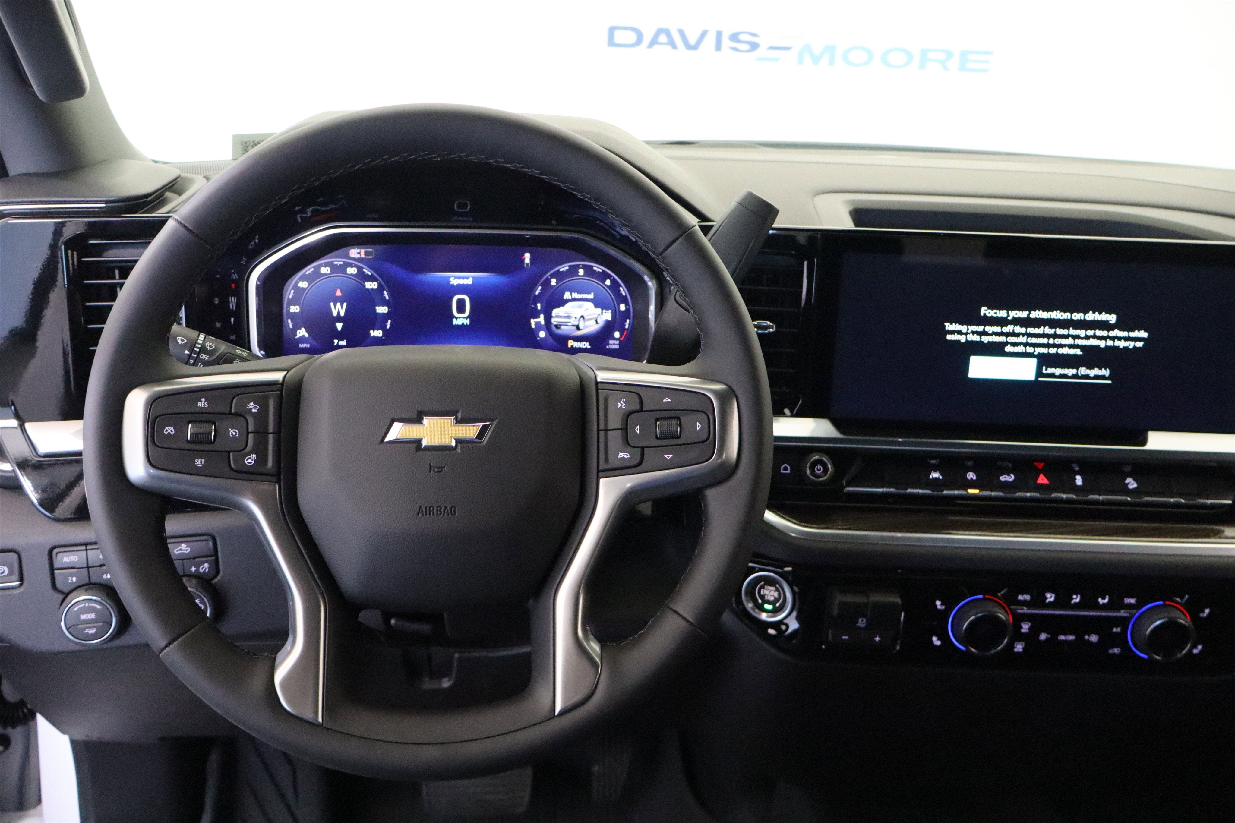 2026 Chevrolet Silverado 1500 LT Crew Cab 4WD