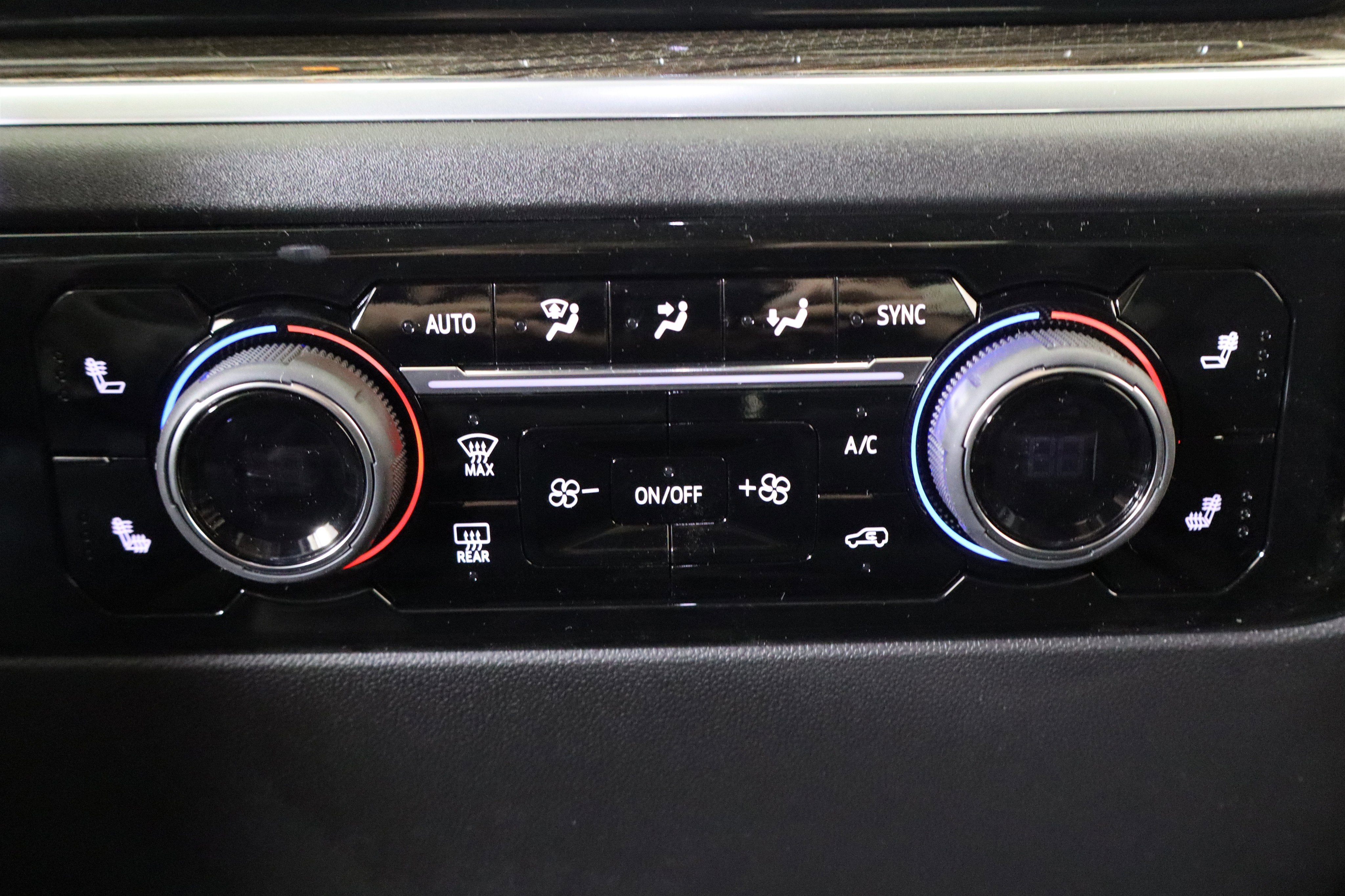 2026 Chevrolet Silverado 1500 LT Crew Cab 4WD