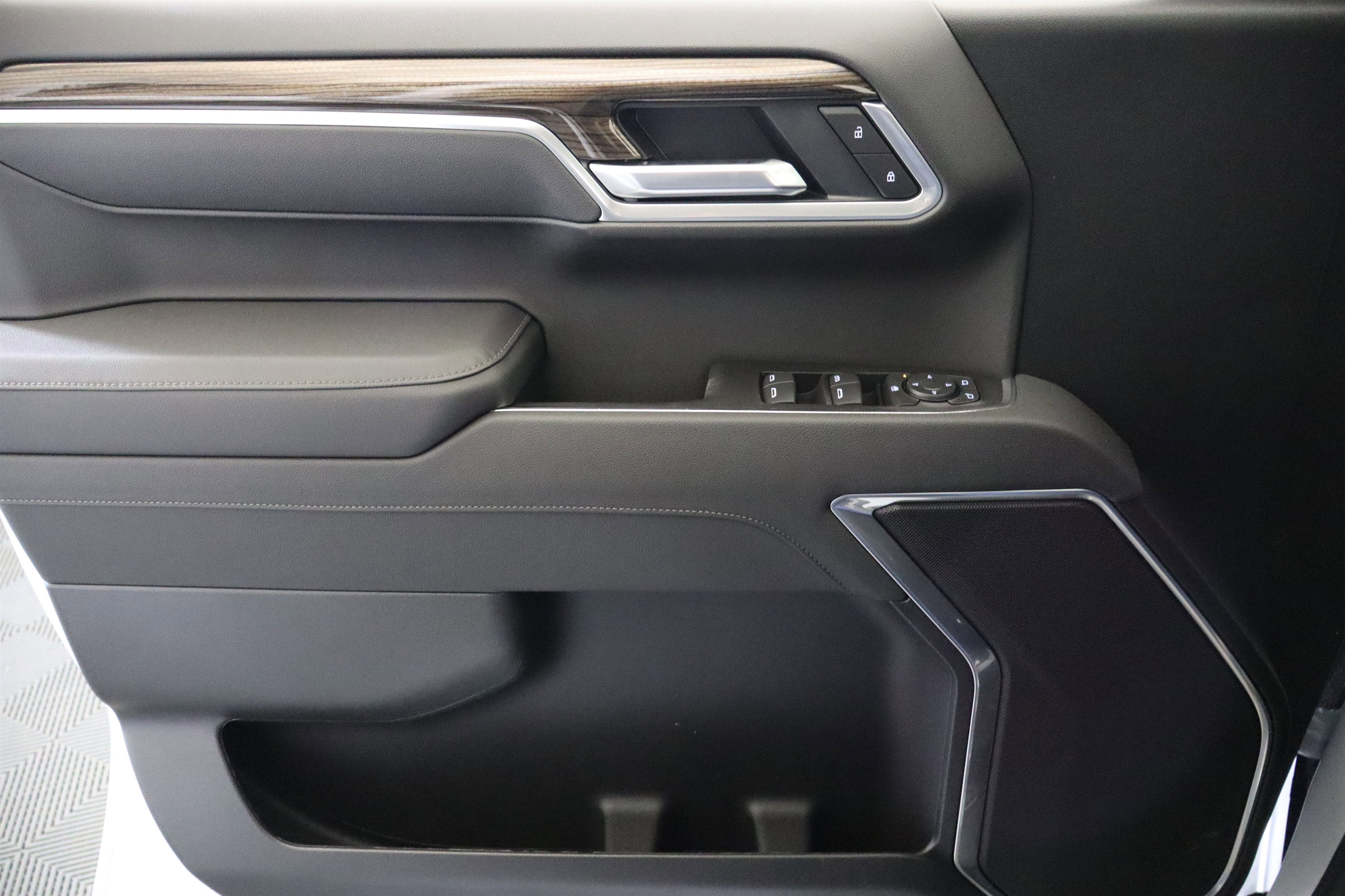 2026 Chevrolet Silverado 1500 LT Crew Cab 4WD