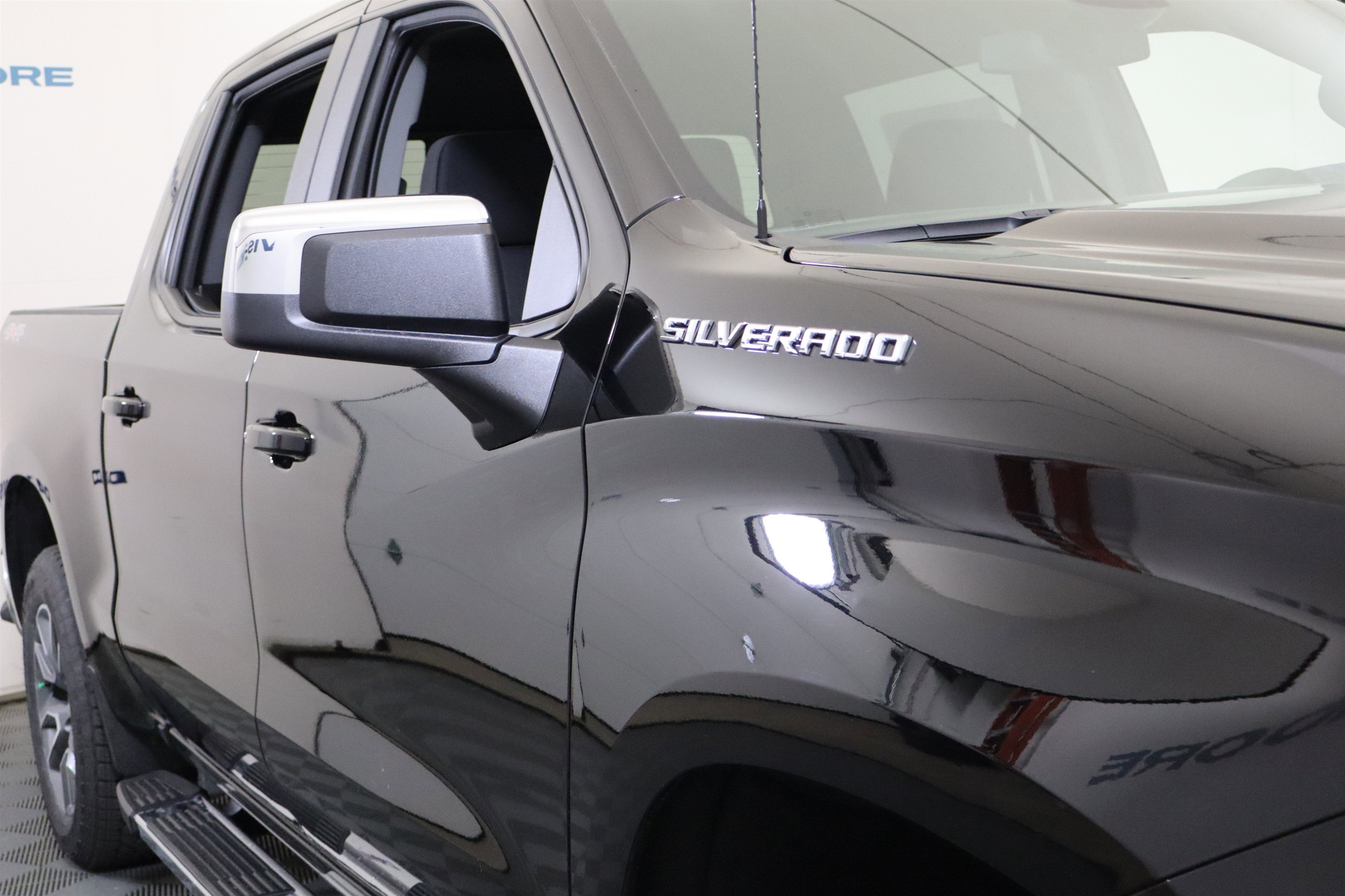 2026 Chevrolet Silverado 1500 LT Crew Cab 4WD