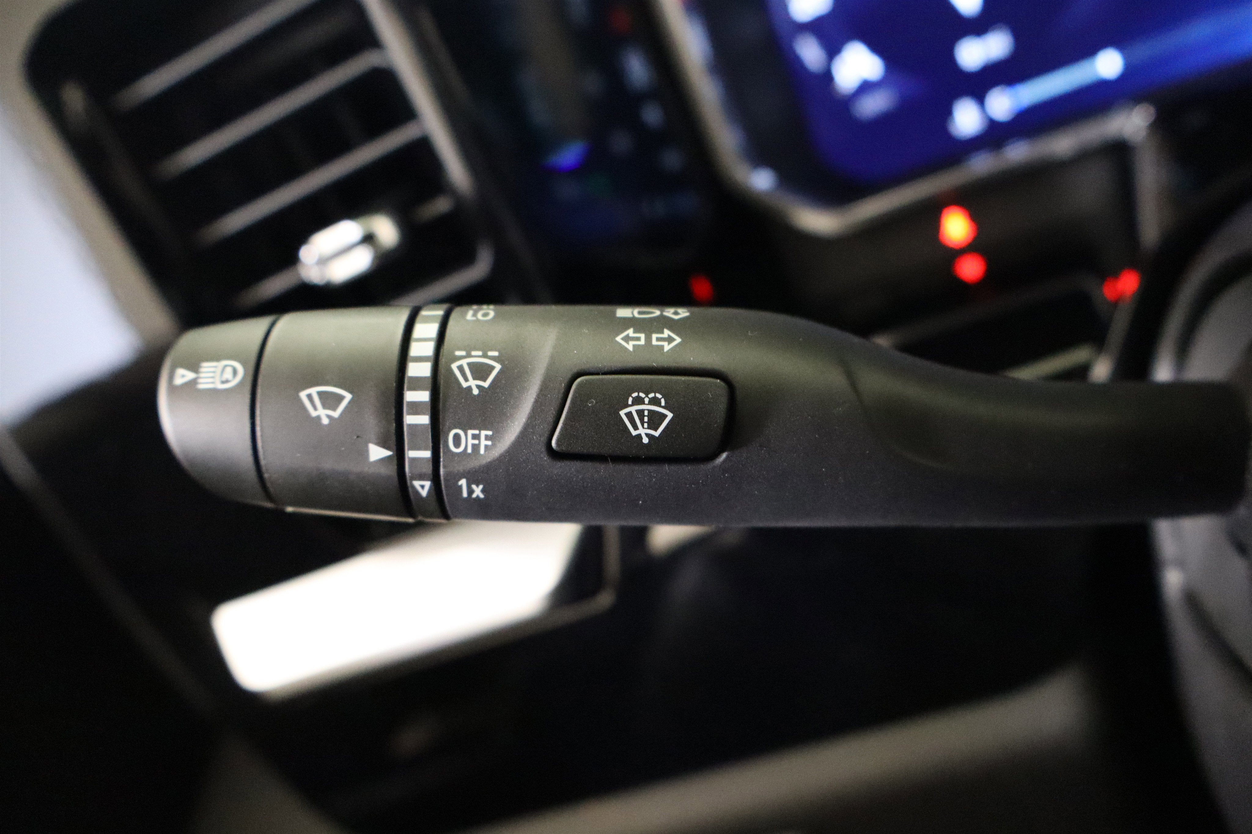 2026 Chevrolet Silverado 1500 LT Crew Cab 4WD