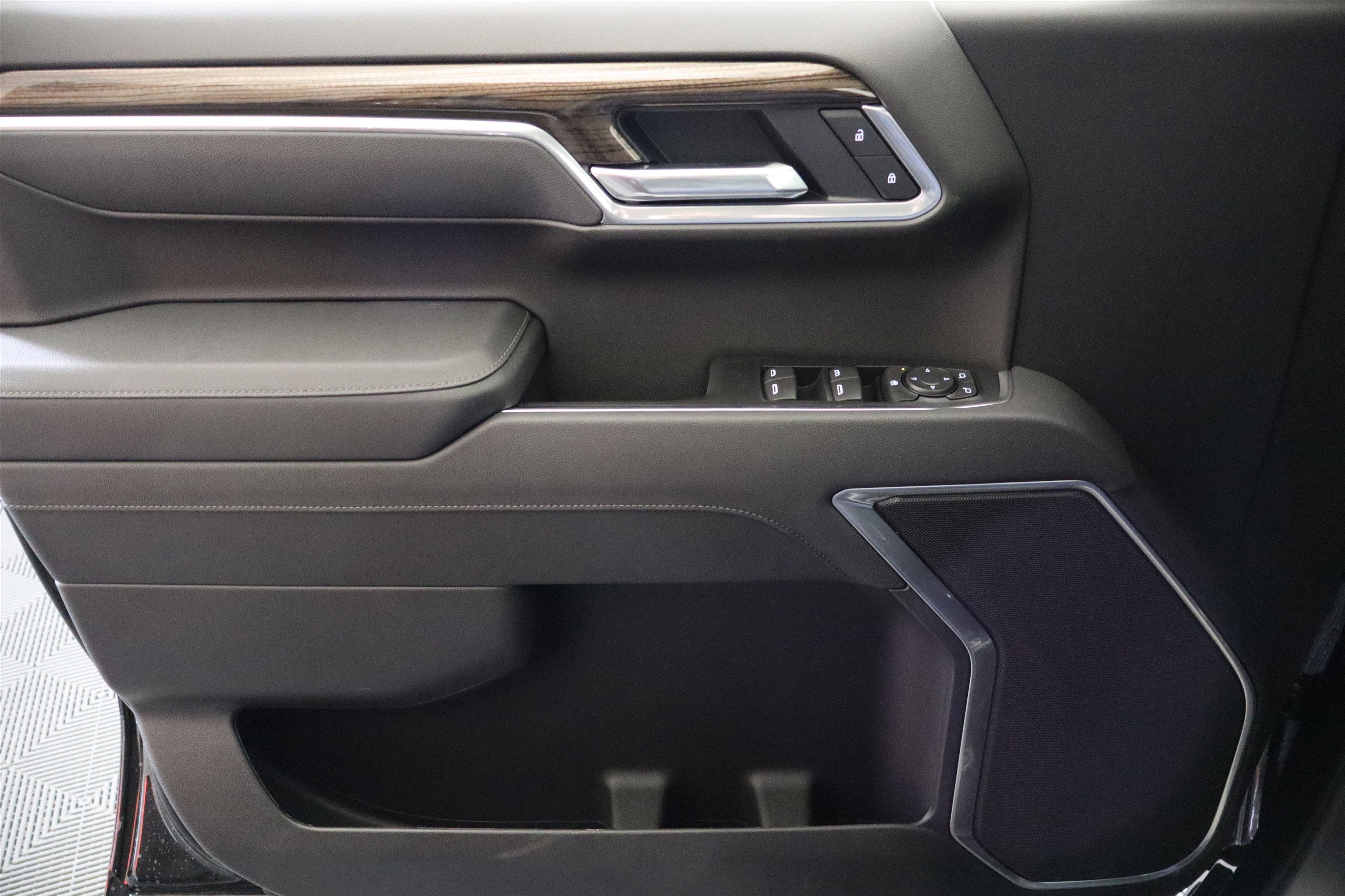 2026 Chevrolet Silverado 1500 LT Crew Cab 4WD