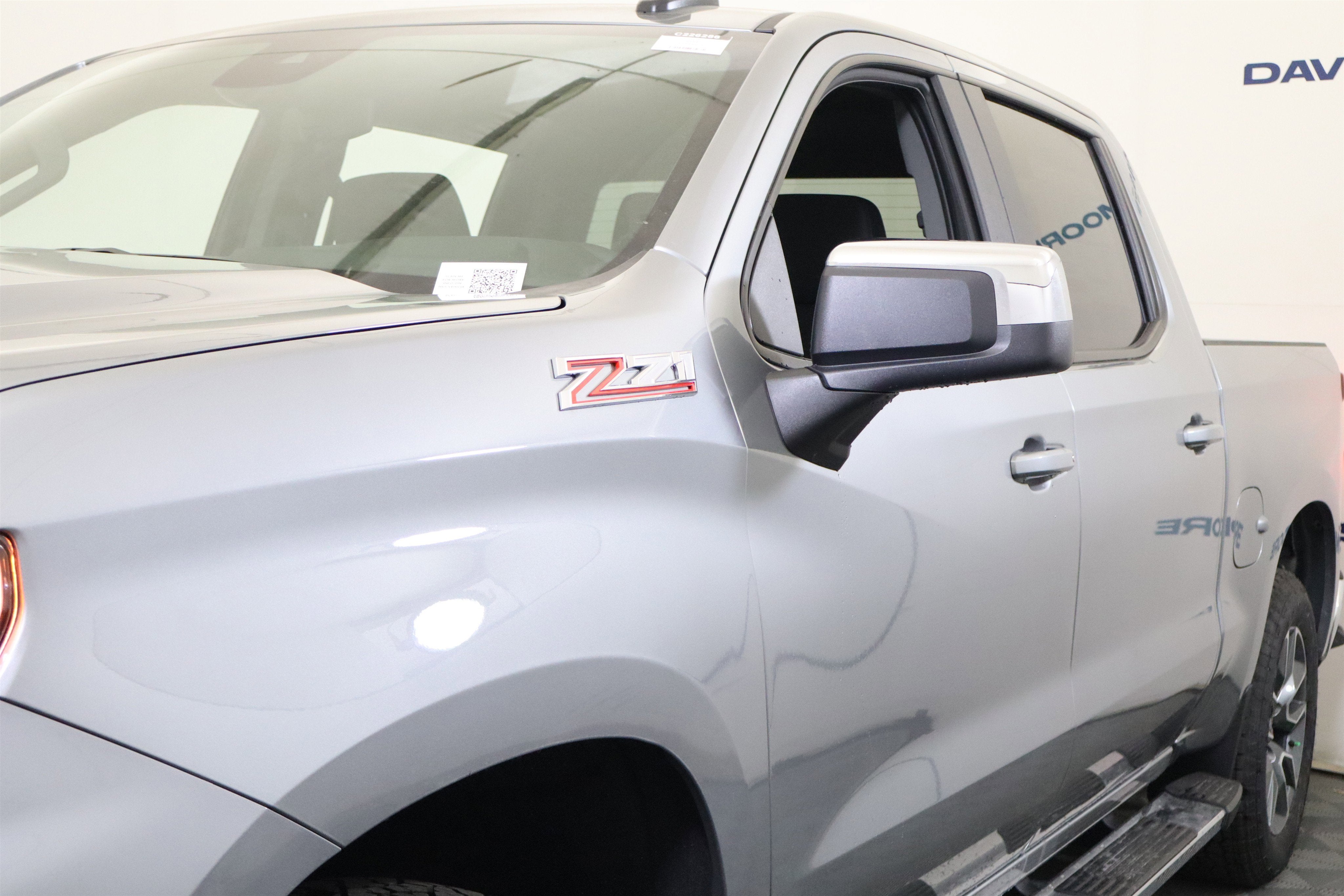 2026 Chevrolet Silverado 1500 LT Crew Cab 4WD