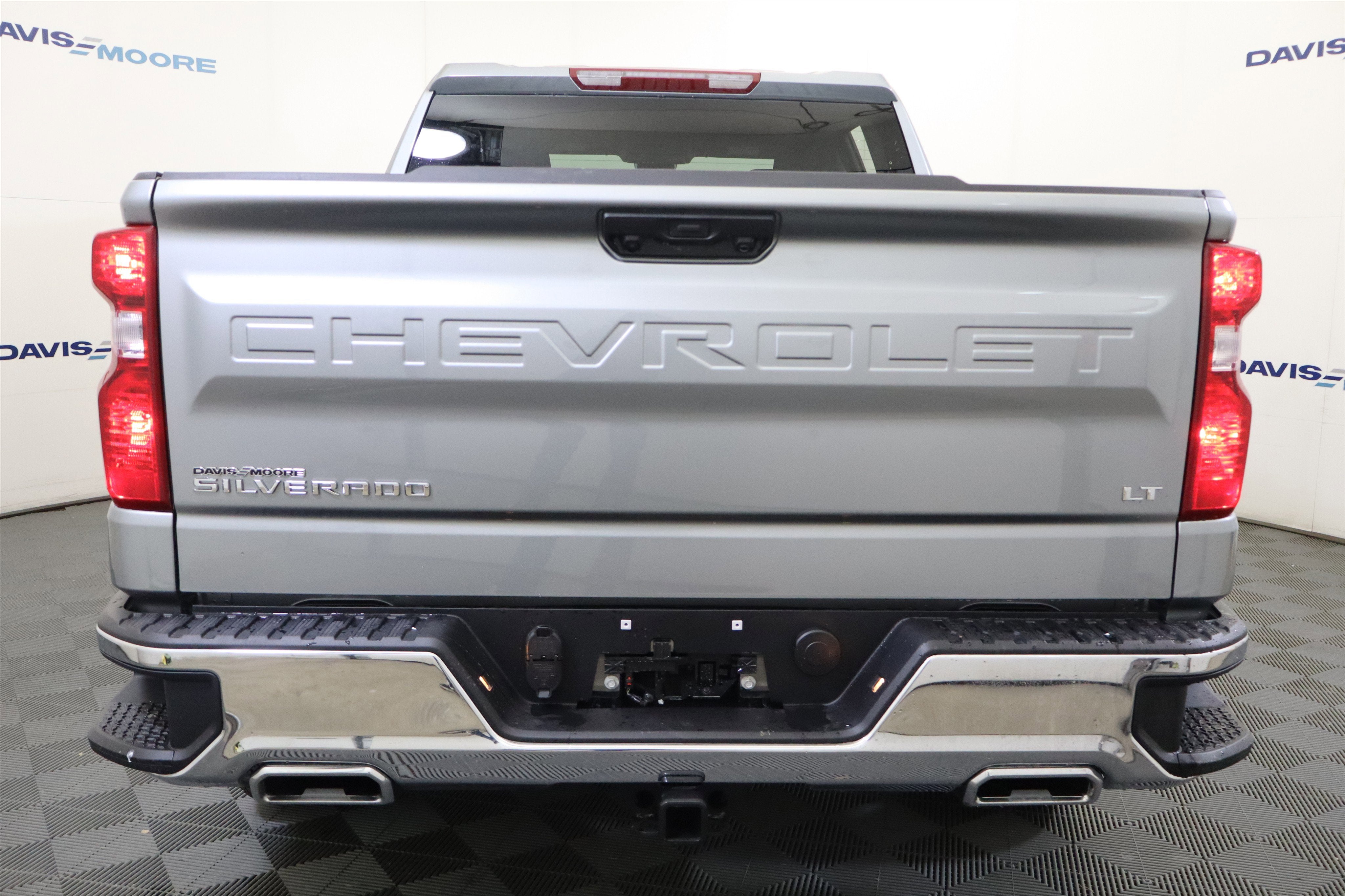 2026 Chevrolet Silverado 1500 LT Crew Cab 4WD