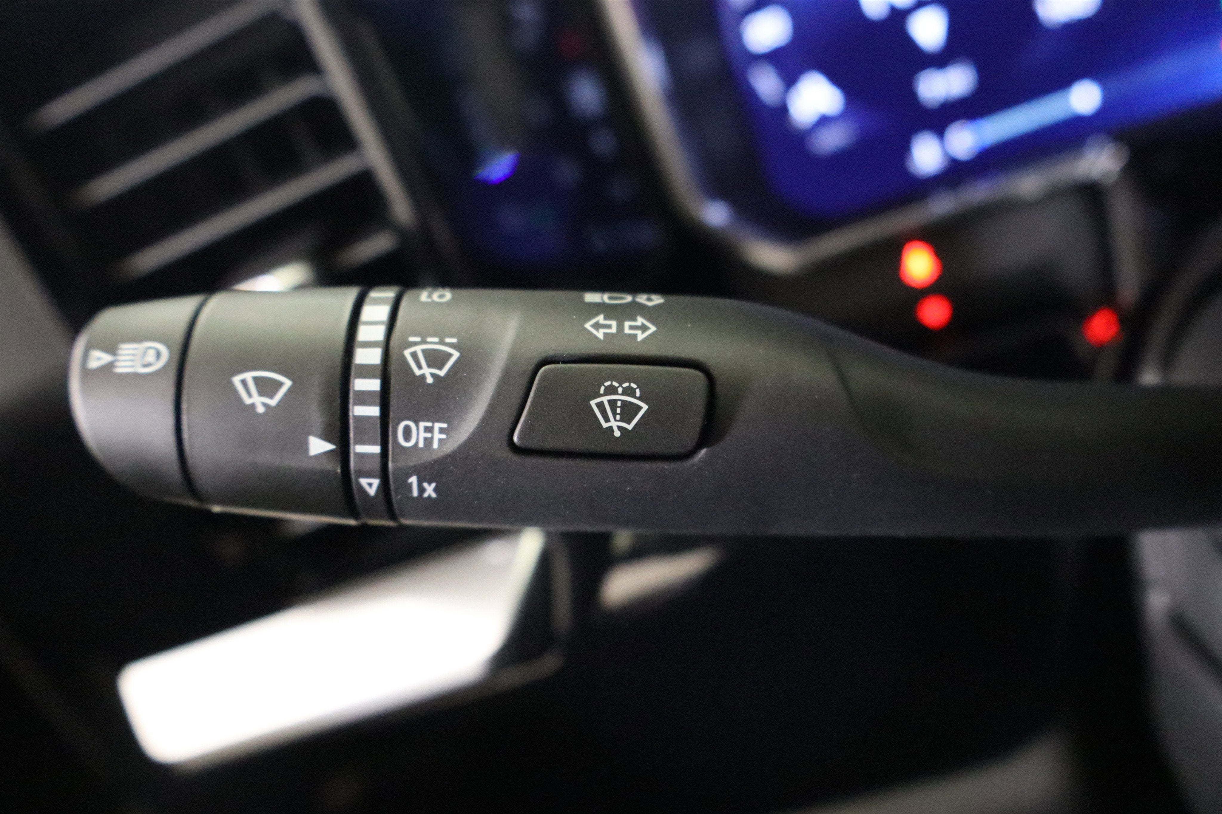 2026 Chevrolet Silverado 1500 LT Crew Cab 4WD