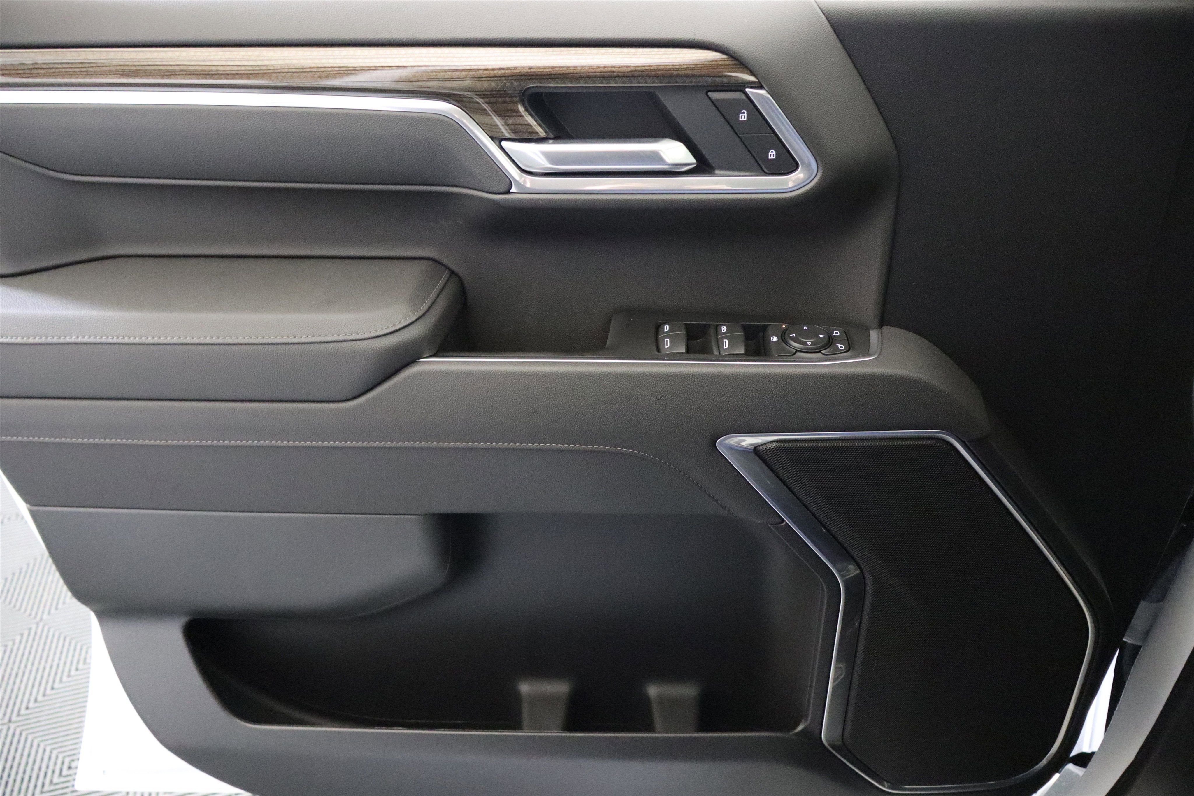 2026 Chevrolet Silverado 1500 LT Crew Cab 4WD