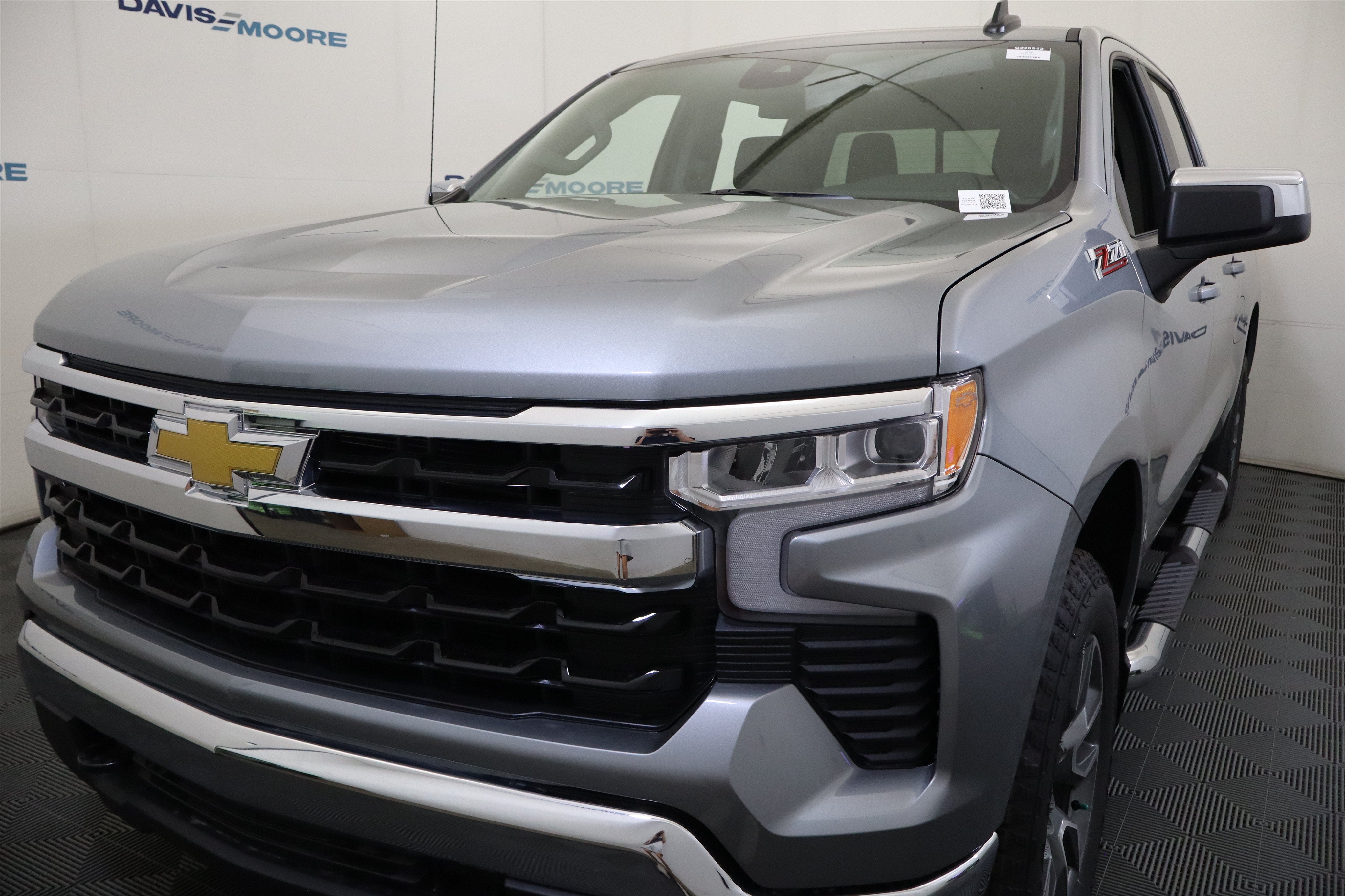 2026 Chevrolet Silverado 1500 LT Crew Cab 4WD